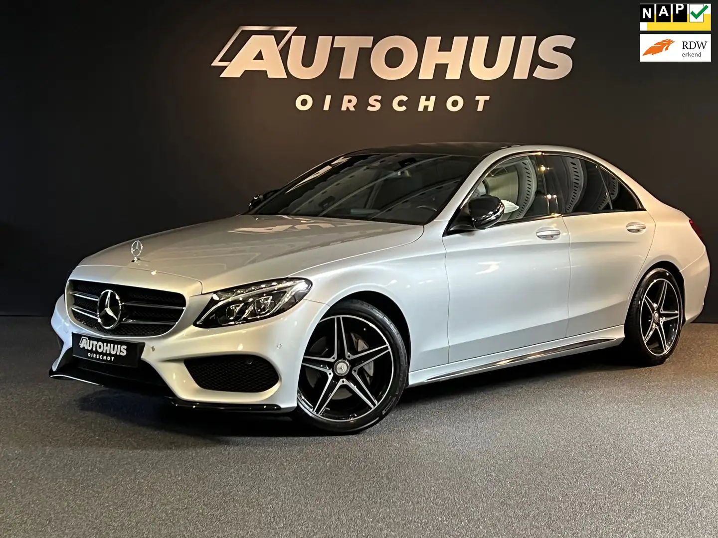 Mercedes-Benz C 180 Business Solution AMG Clima/ AUT 7G/ Camera/ Stoel Grijs - 1