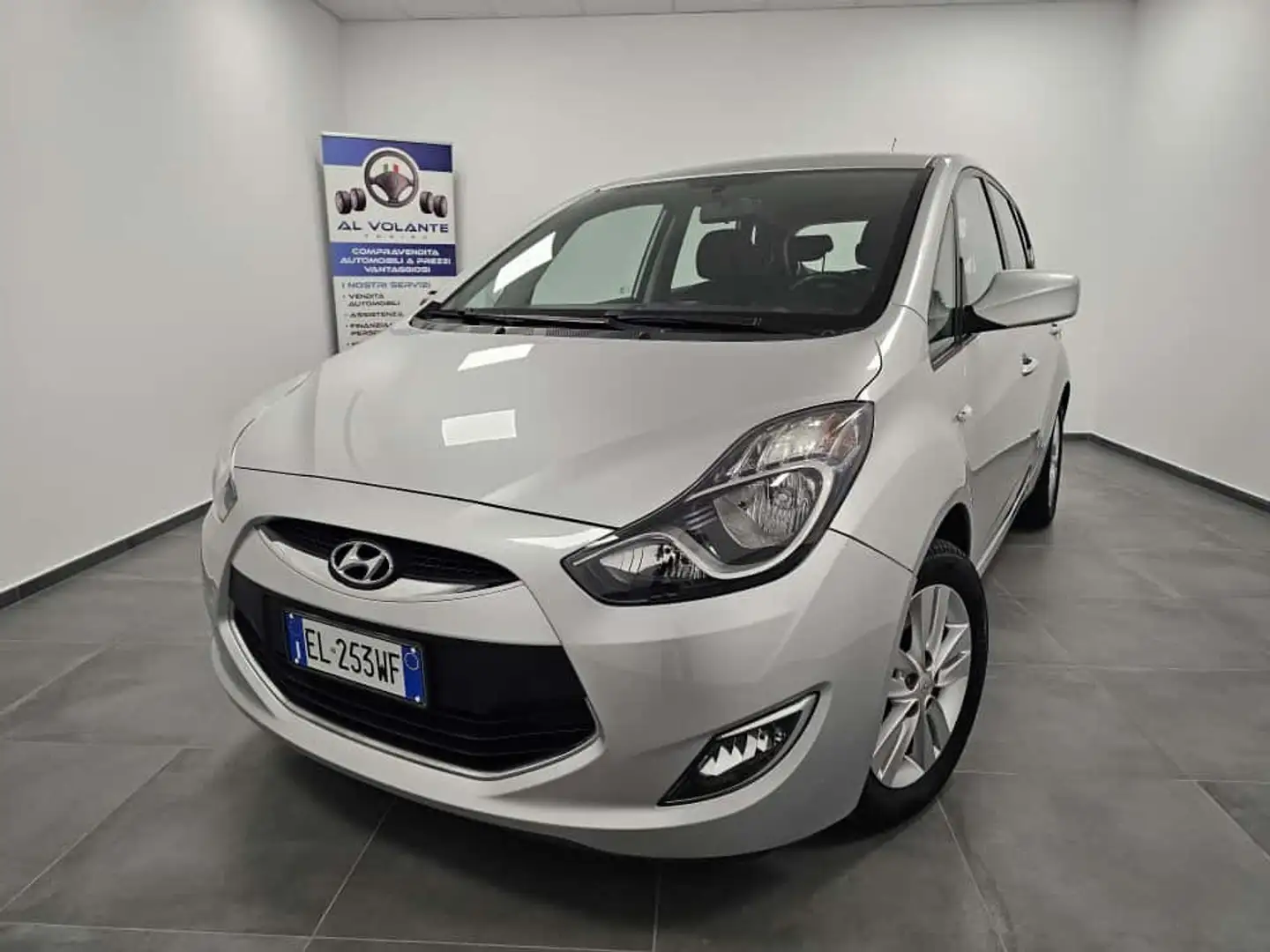 Hyundai iX20 ix20 1.4 Comfort Silber - 1
