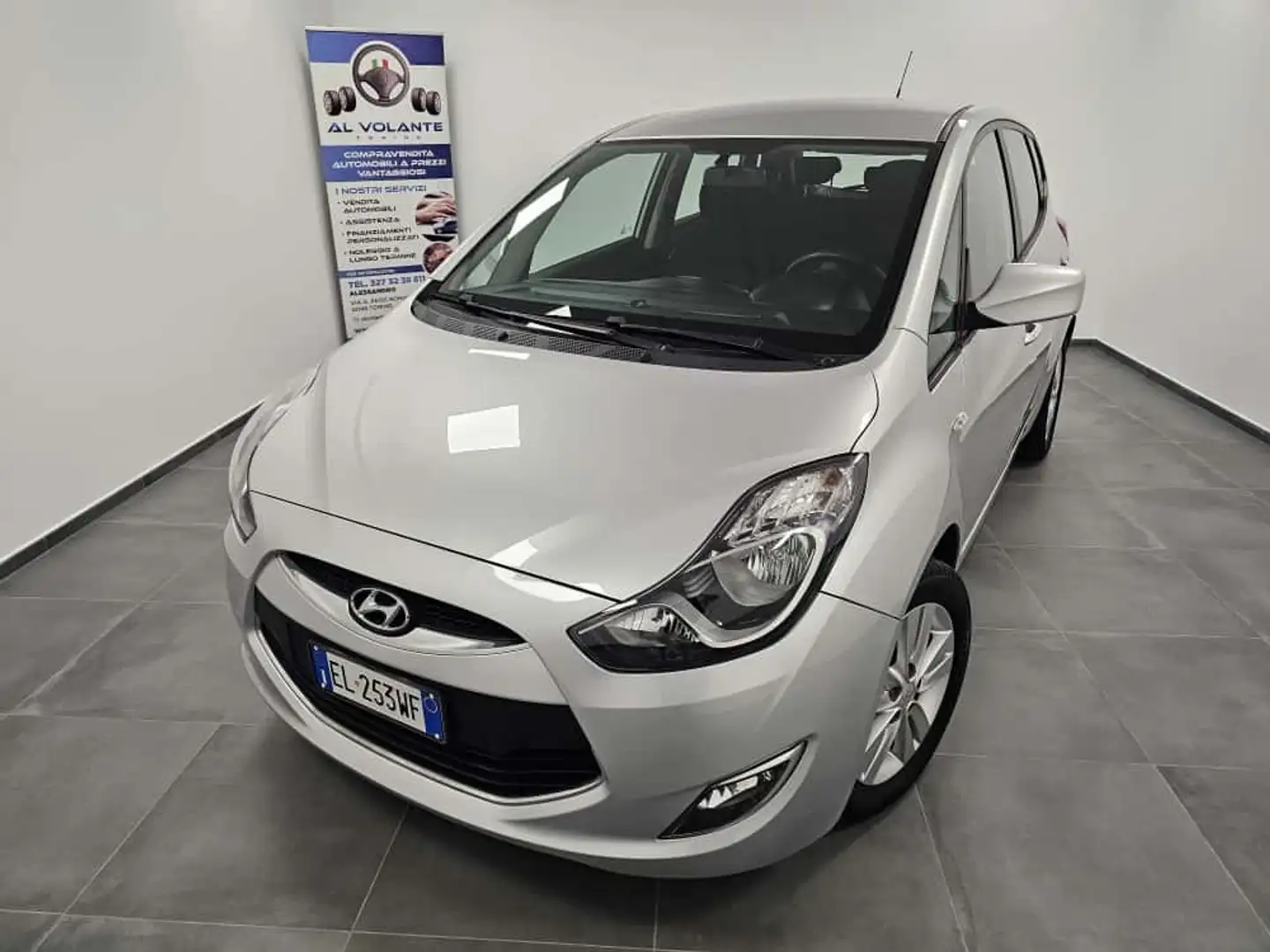 Hyundai iX20 ix20 1.4 Comfort Silber - 2