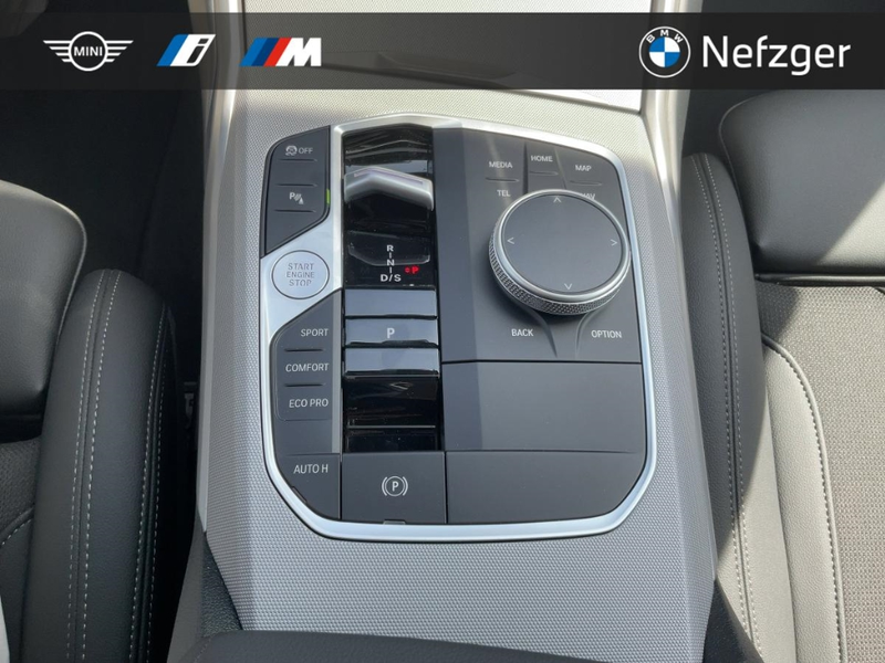 BMW 320 d Touring HUD Pano HiFi Memory RFK ACC AHK — photo 13