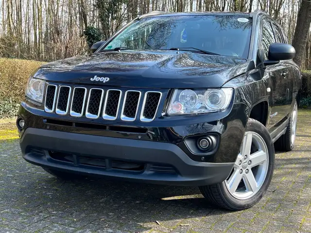 Jeep Compass Limited 4x4|LEDER|NAVI|