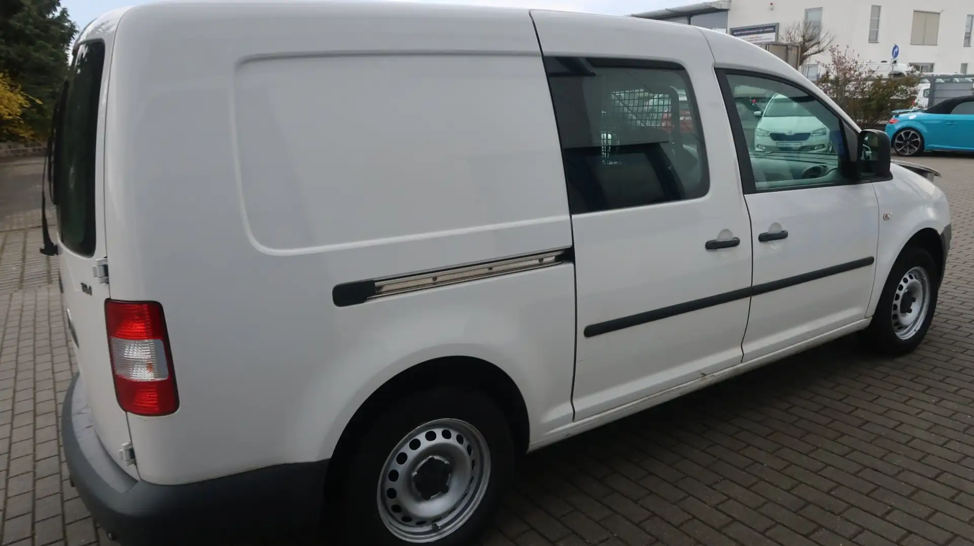 Volkswagen Caddy 1.9 TDI Maxi Wit - 2