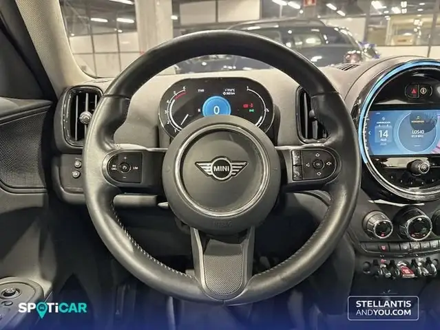 Mini Cooper Cooper view 13