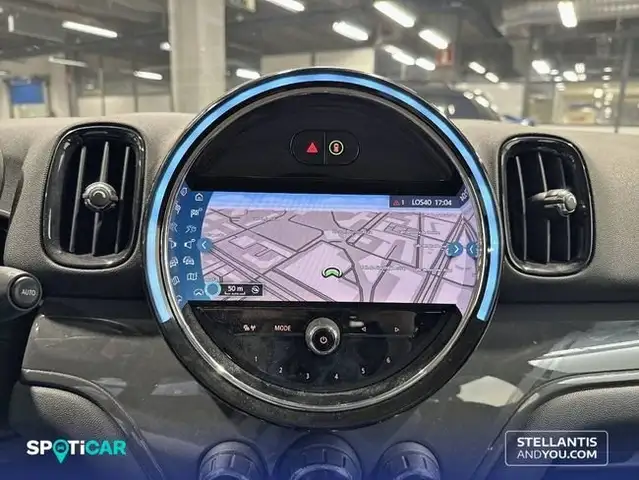 Mini Cooper Cooper view 14