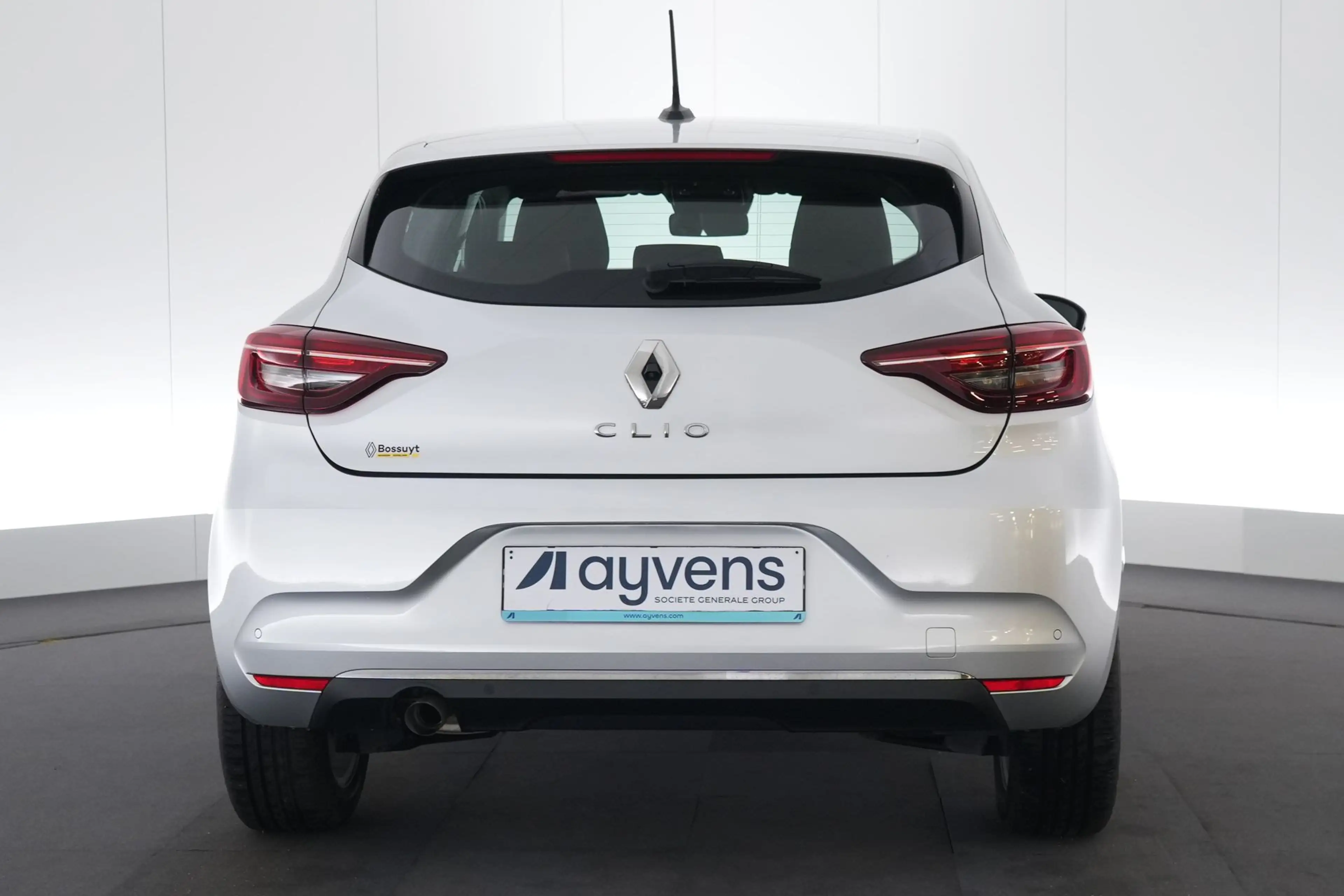 Renault Clio 1.0 TCe Intens LED GPS PDC CAM Keyless Carplay — photo 8