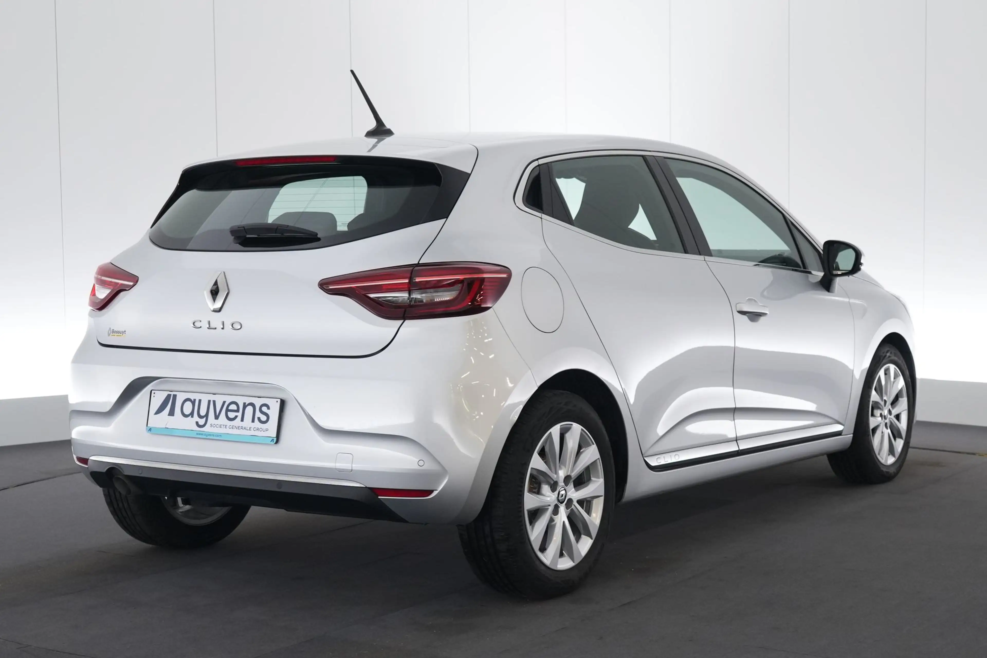 Renault Clio 1.0 TCe Intens LED GPS PDC CAM Keyless Carplay — photo 7