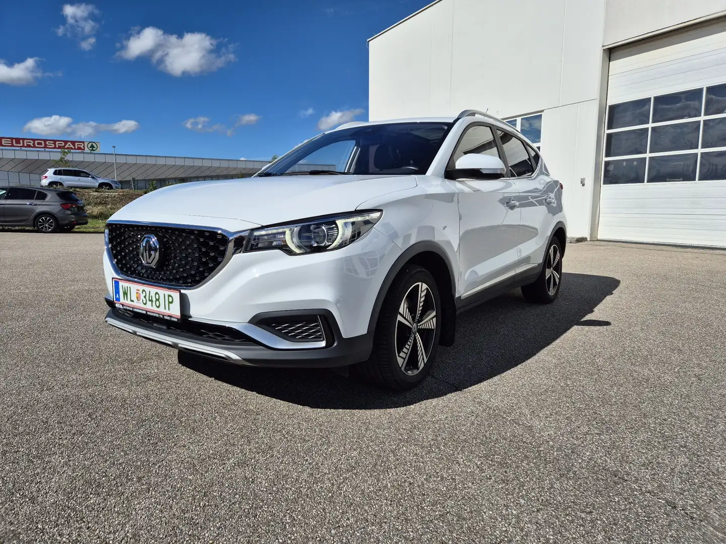 MG ZS EV 44,5kWh Luxury - 1