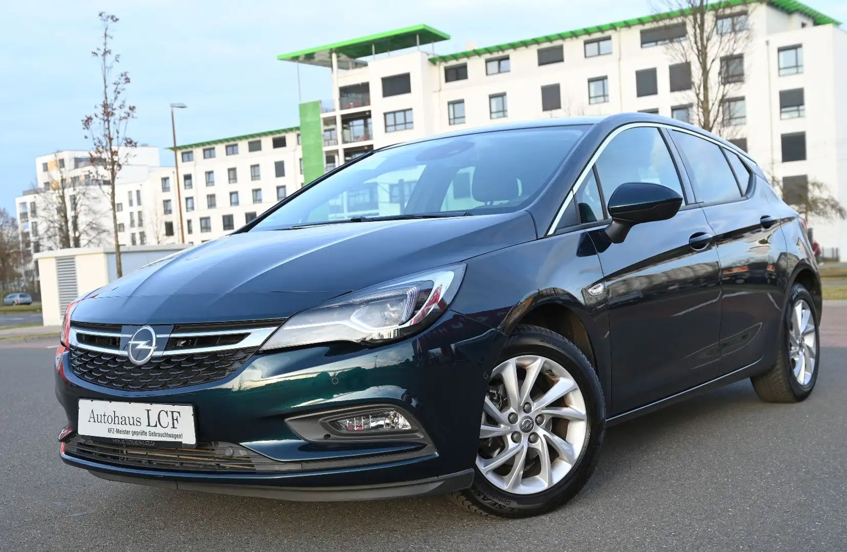 Opel Astra K 1.4 Turbo Innovation Navi PDC Kamera 1Hd Grün - 2