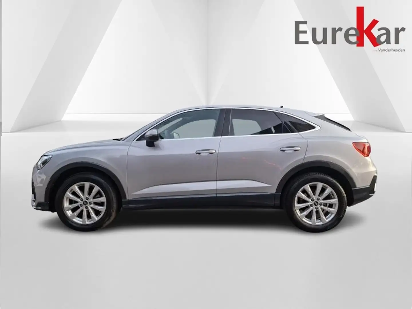 Audi Q3 2.0 TDI SPORTBACK S TRONIC Grijs - 2