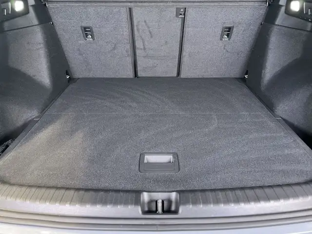 Audi Q4 E-Tron view 10