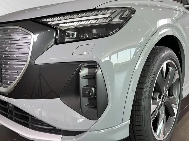 Audi Q4 E-Tron view 6