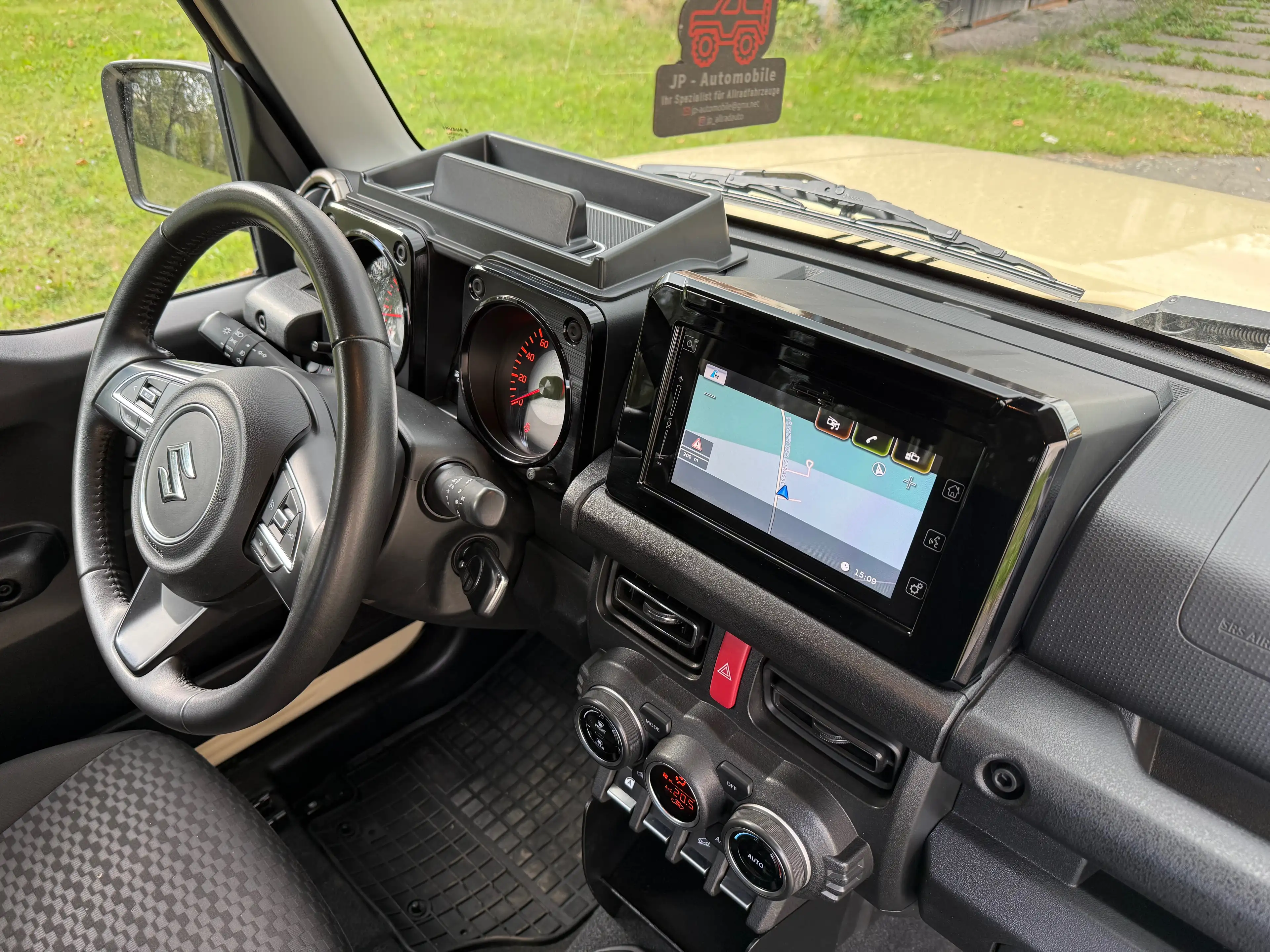 Suzuki Jimny Jimny 1.5 ALLGRIP Comfort+ Plus LED AHK Offroad GJ 4x4 — photo 15