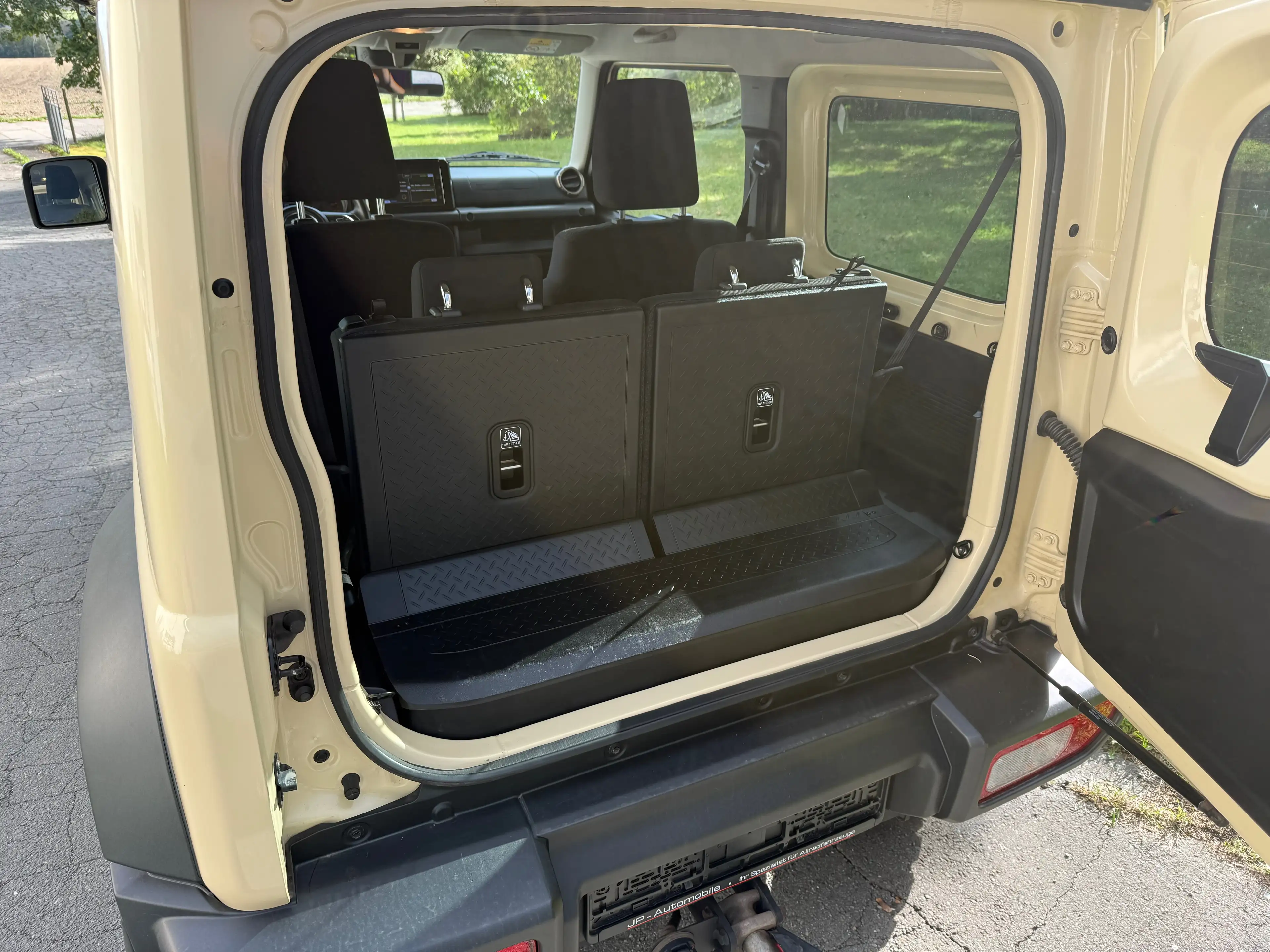 Suzuki Jimny Jimny 1.5 ALLGRIP Comfort+ Plus LED AHK Offroad GJ 4x4 — photo 12
