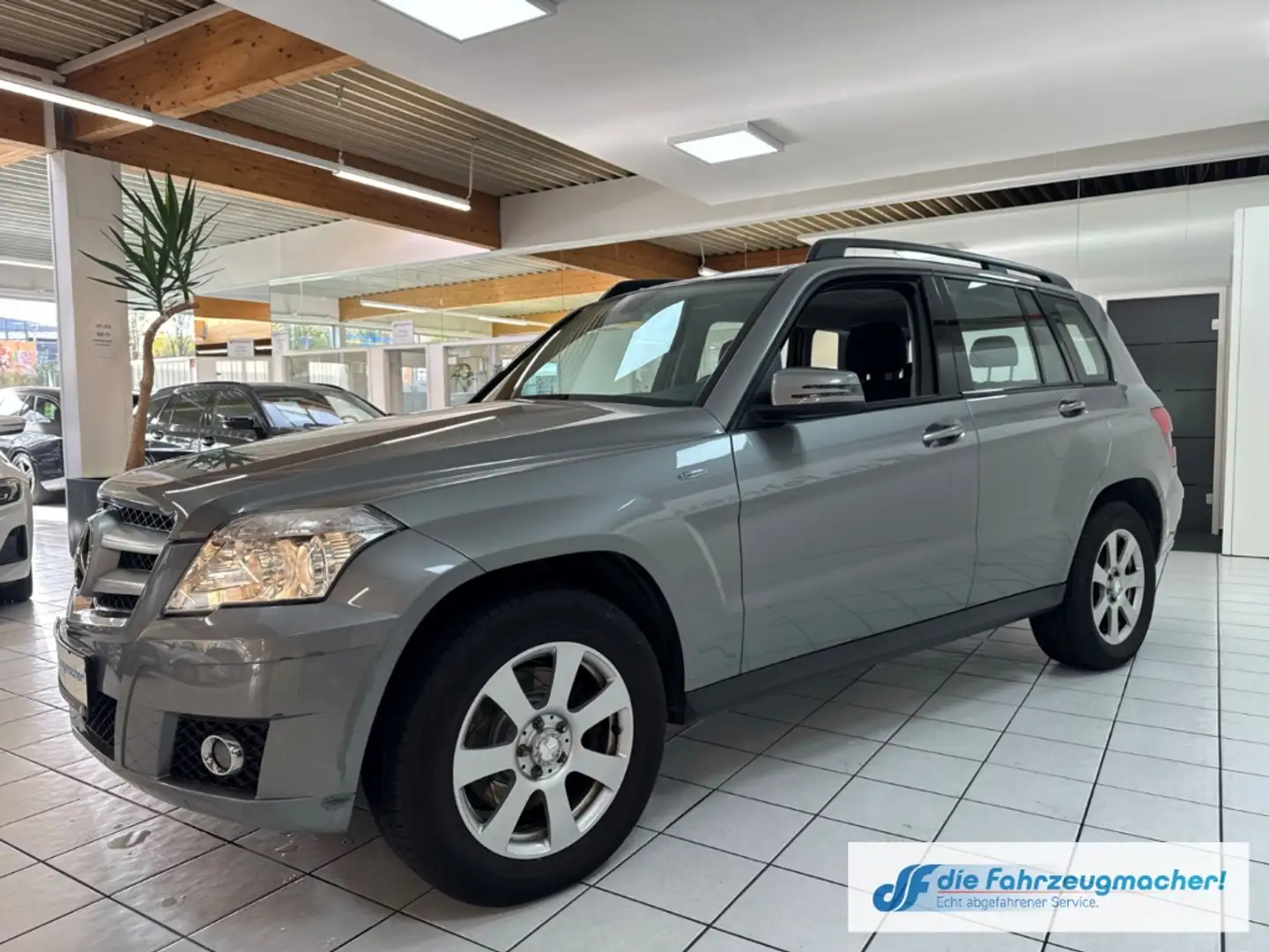 Mercedes-Benz GLK 200 CDI AHK-abnehmbar Klimaautom e-Sitze Berganfahrass Silber - 2