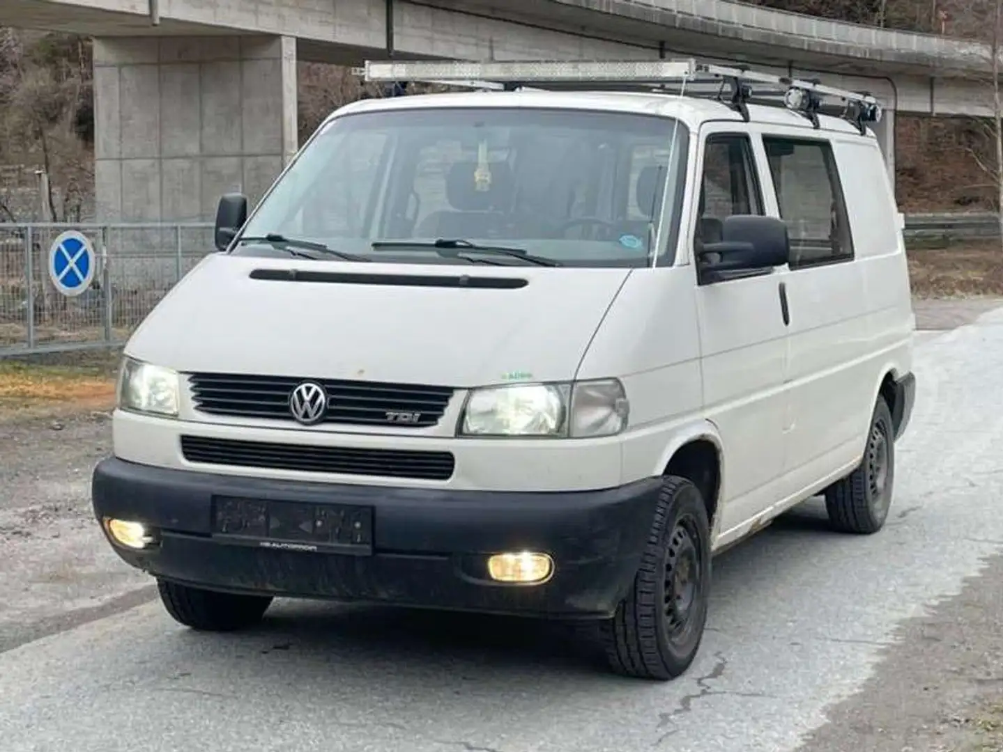 Volkswagen T4 2,5tdi Weiß - 2