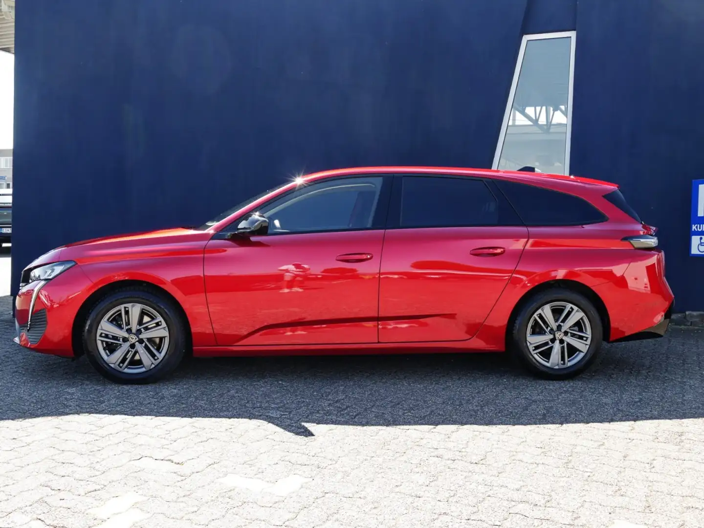Peugeot 308 SW Allure 130 BlueHDi Aut.+ACC+Keyless+Navi Klima Rood - 2