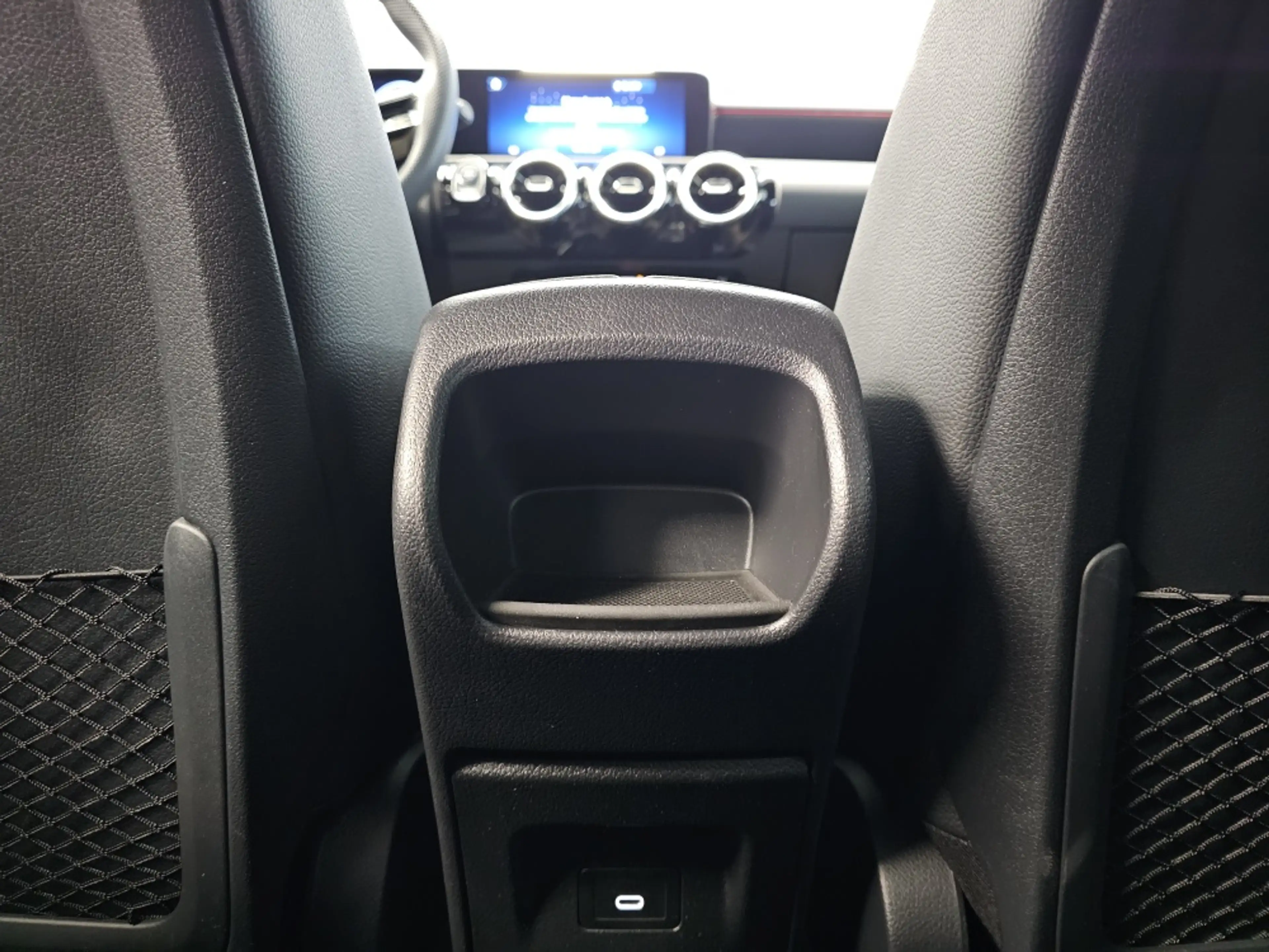 Mercedes-Benz A 200 AMG Line Adv. Navi,Parkassi.Sitzhzg.Klima — photo 6