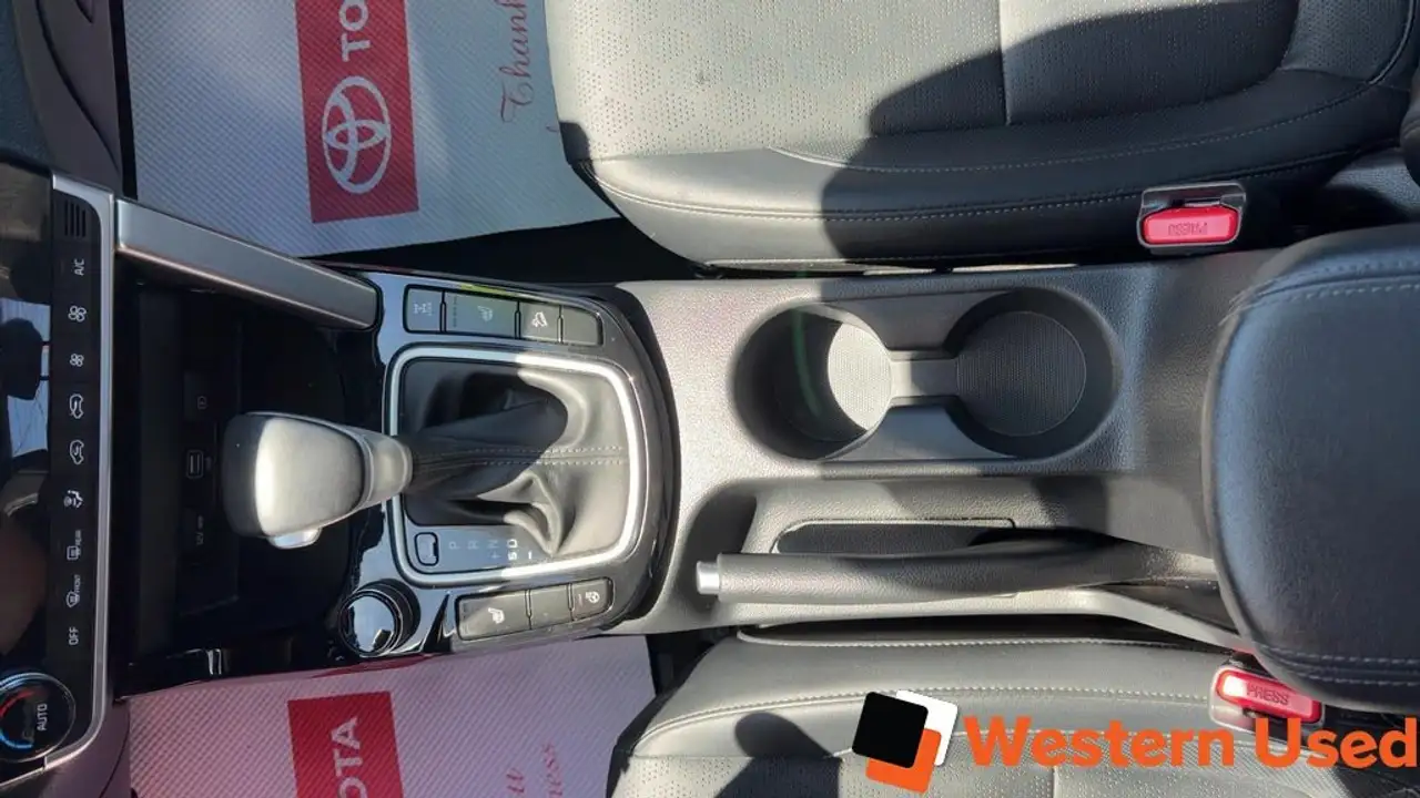 Kia Seltos снимка Kia Seltos
