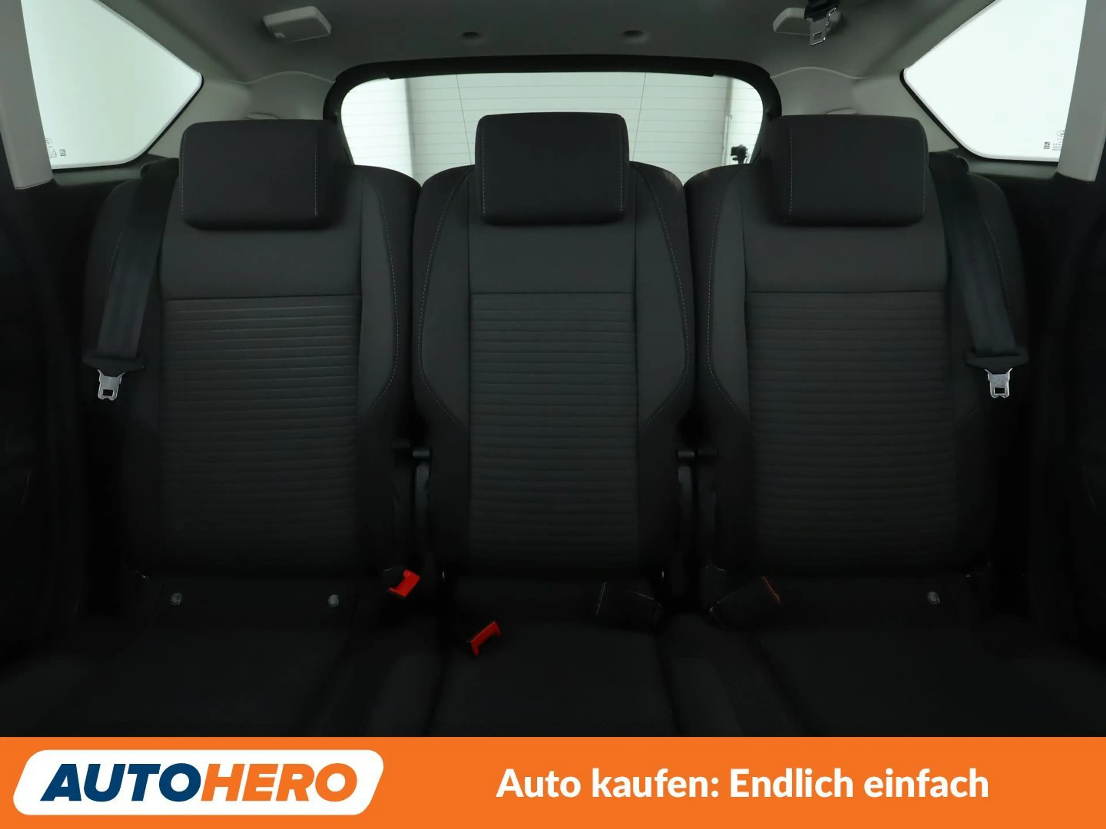 Ford C-Max 1.5 EcoBoost Titanium*NAVI*TEMPO*CAM*PDC*KLIMA* — photo 15