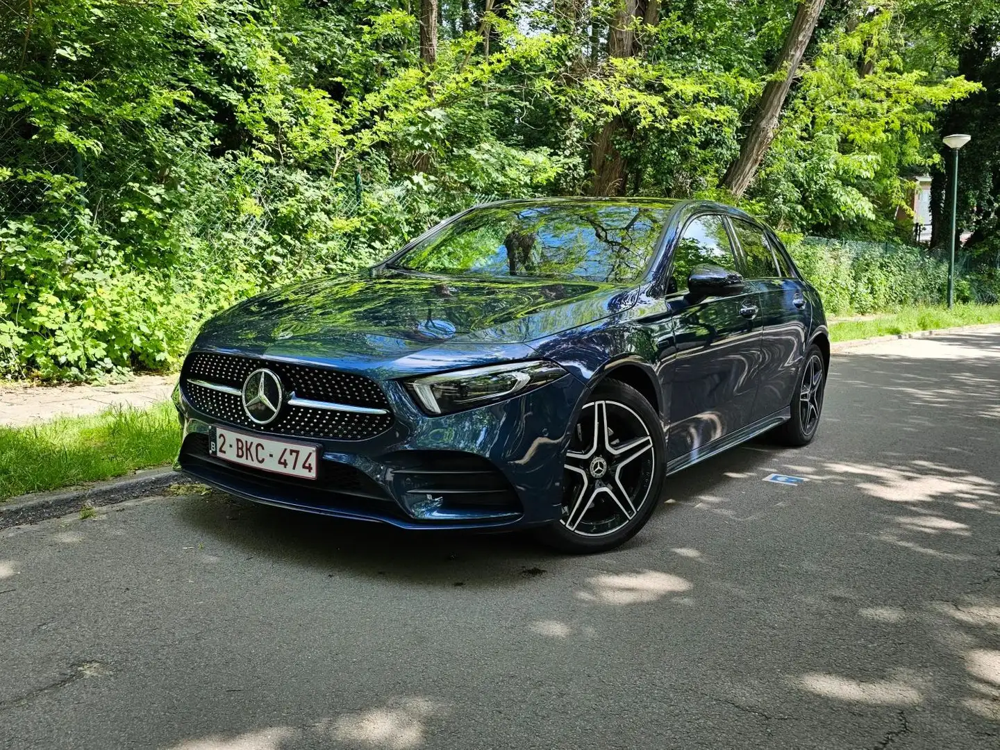 Mercedes-Benz A 250 A250E AMG line - Garantie 2028 Blauw - 1