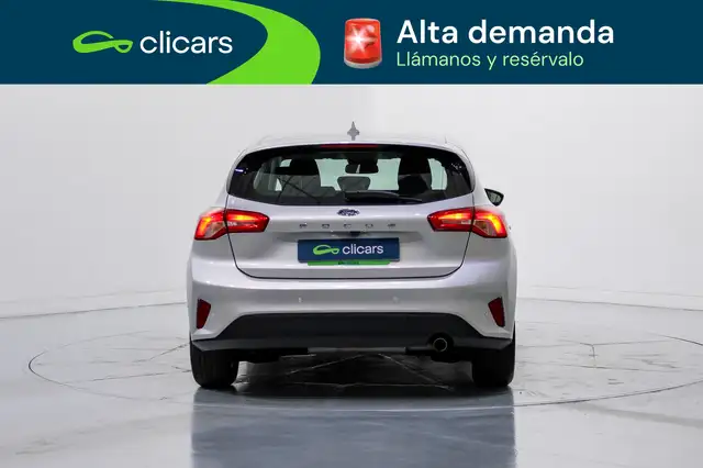 Ford Focus view 4