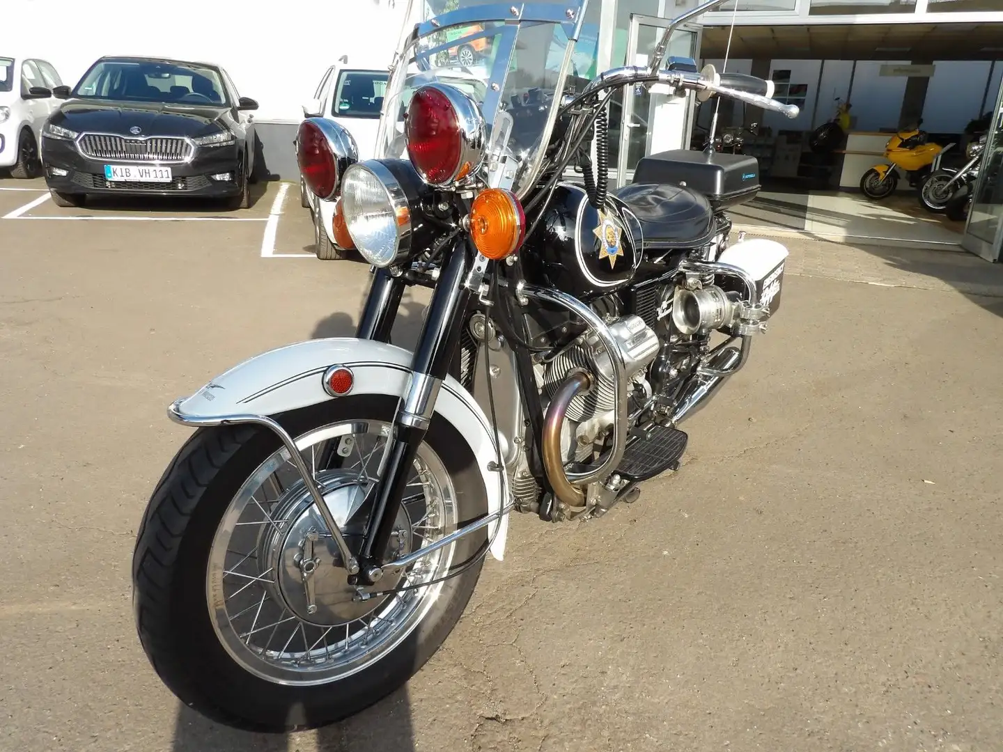 Moto Guzzi V 7 750  AMBASSADOR  POLICE Alb - 1