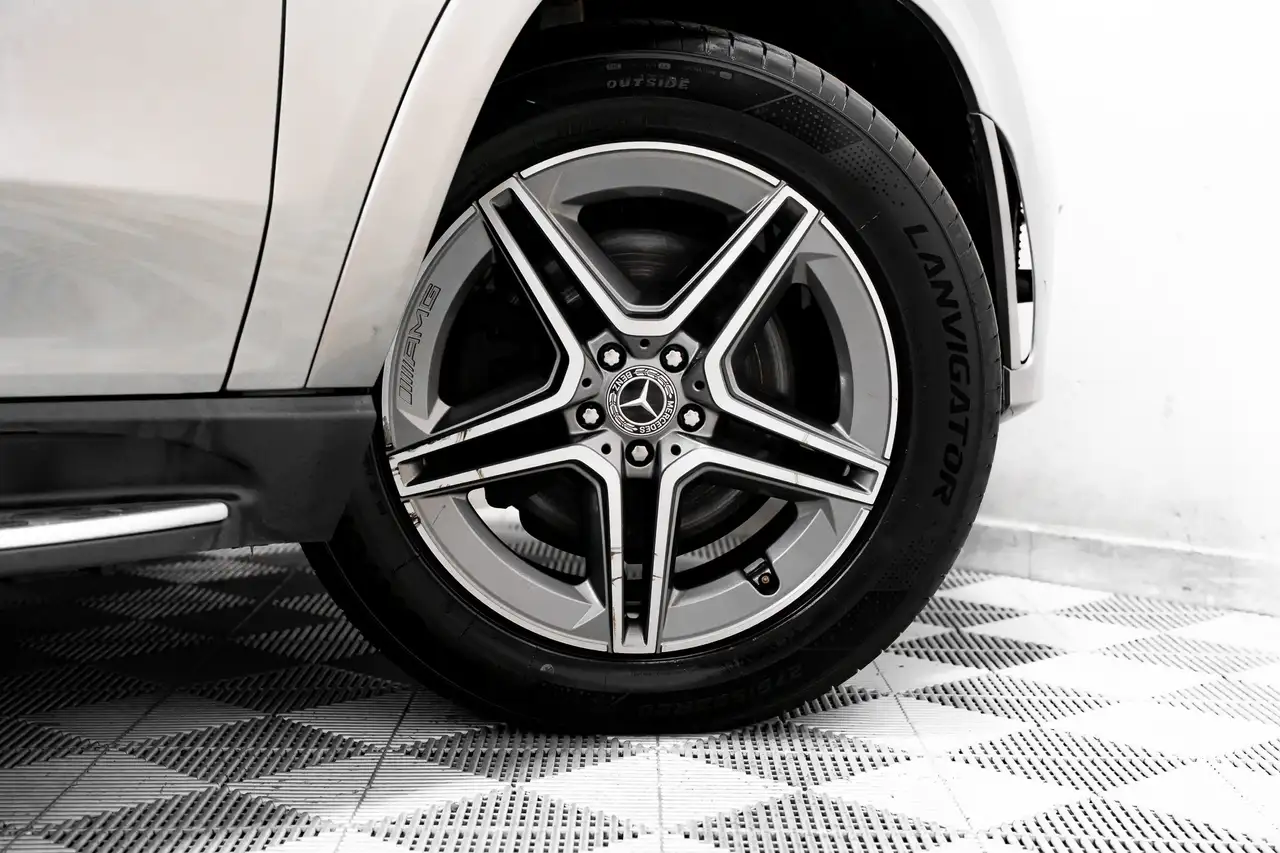 Mercedes-Benz GLE снимка Mercedes-Benz GLE