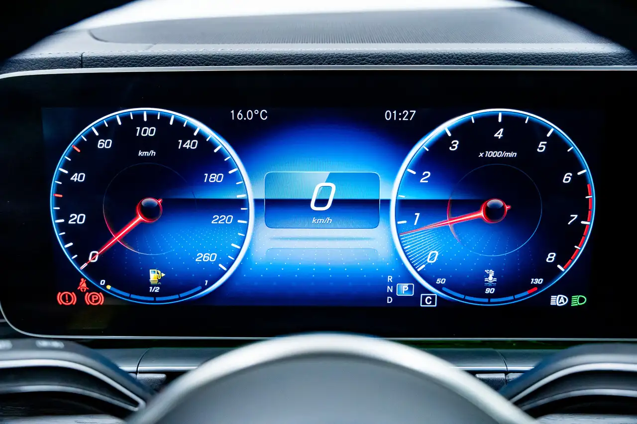 Mercedes-Benz GLE снимка Mercedes-Benz GLE