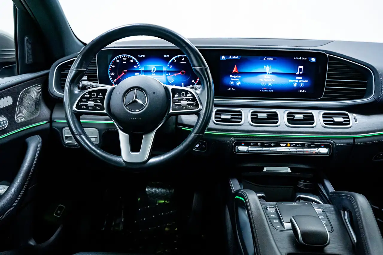Mercedes-Benz GLE снимка Mercedes-Benz GLE