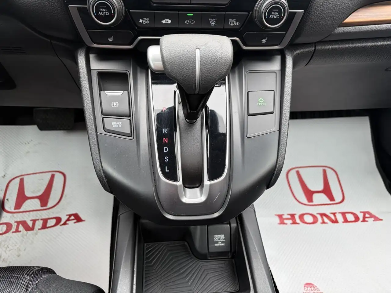 Honda CR-V снимка Honda CR-V