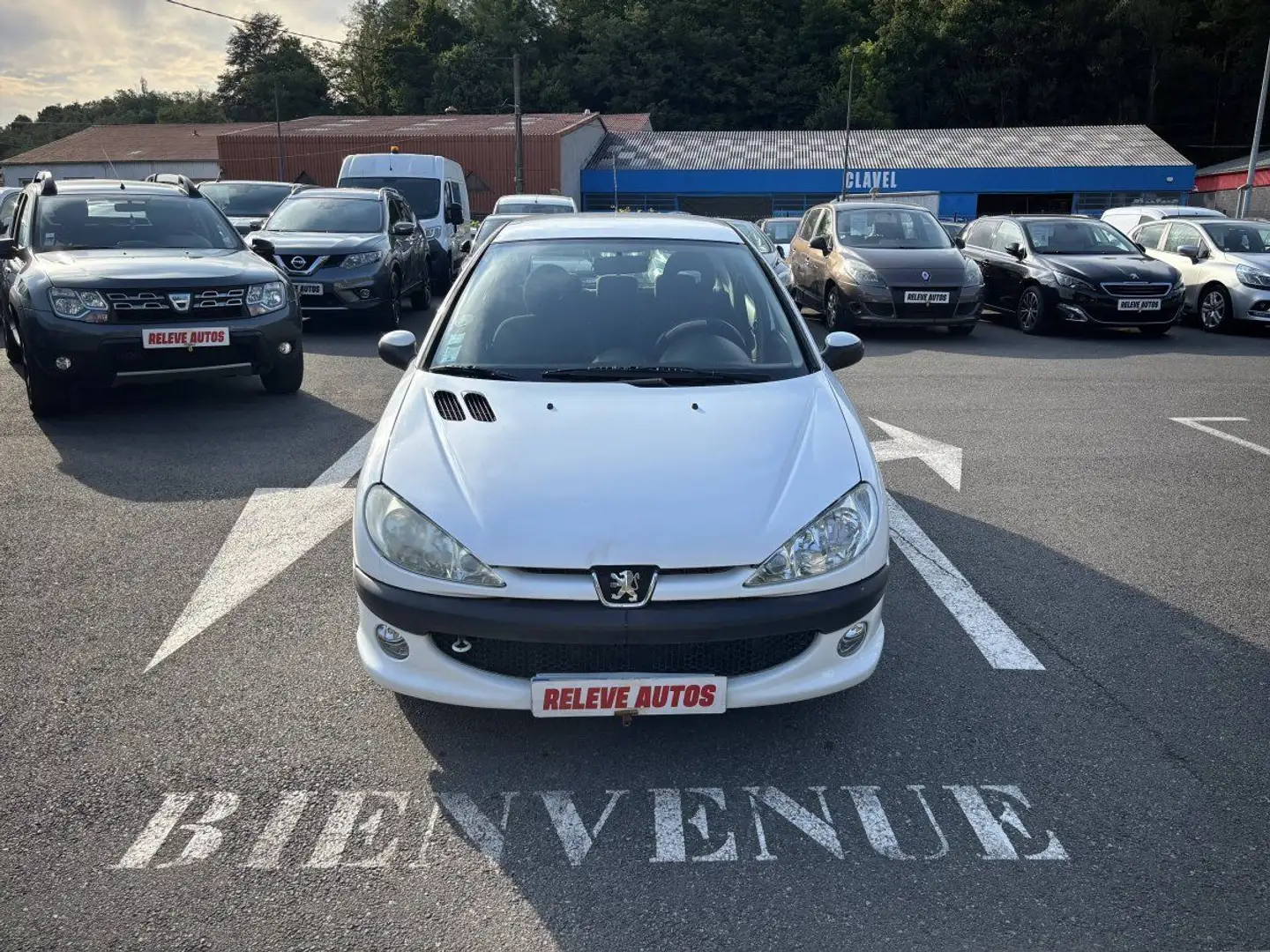Peugeot 206 1.4 HDi Trendy 5p Beyaz - 1