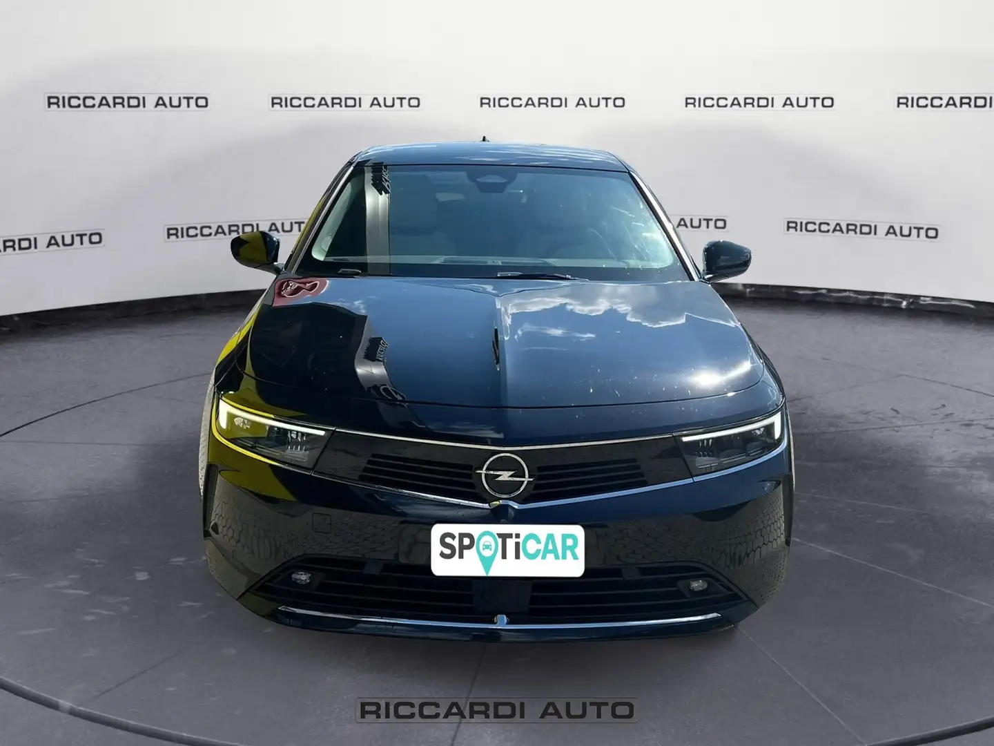 Opel Astra Astra 1.6 Plug-in Hybrid 180 CV AT8 Business Eleg Noir - 2