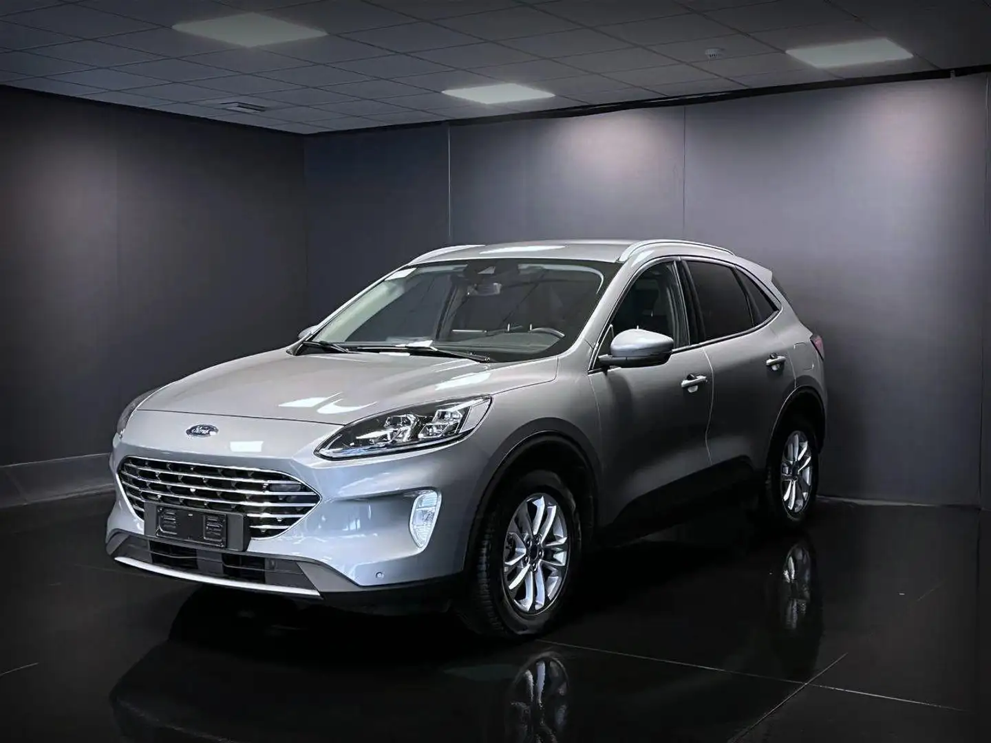 Ford Kuga 2.0 EcoBlue 120 CV aut. 2WD Titanium X Argento - 1
