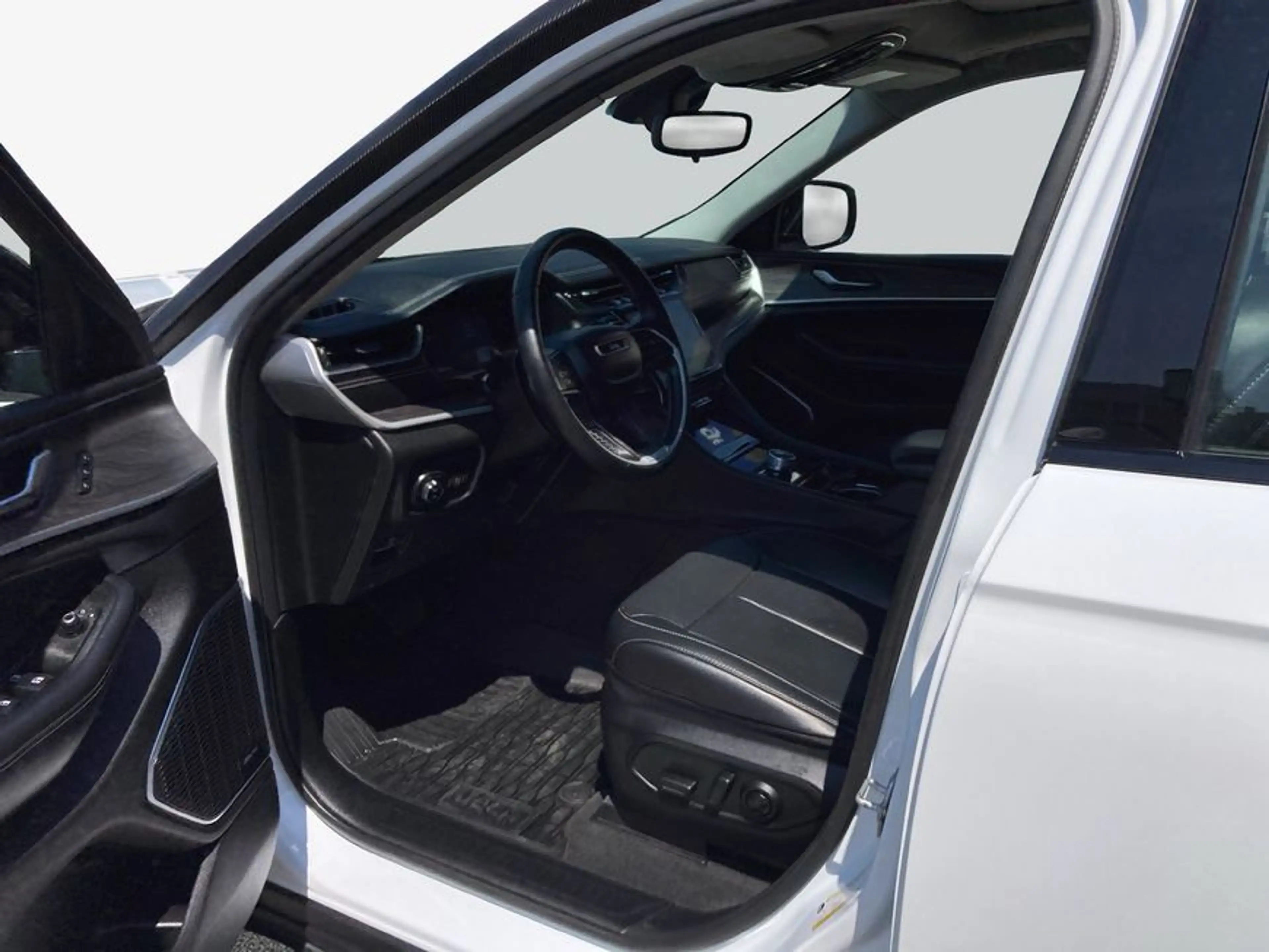 Jeep Grand Cherokee Limited Typ LEDER+NAVI+8-fach — photo 9
