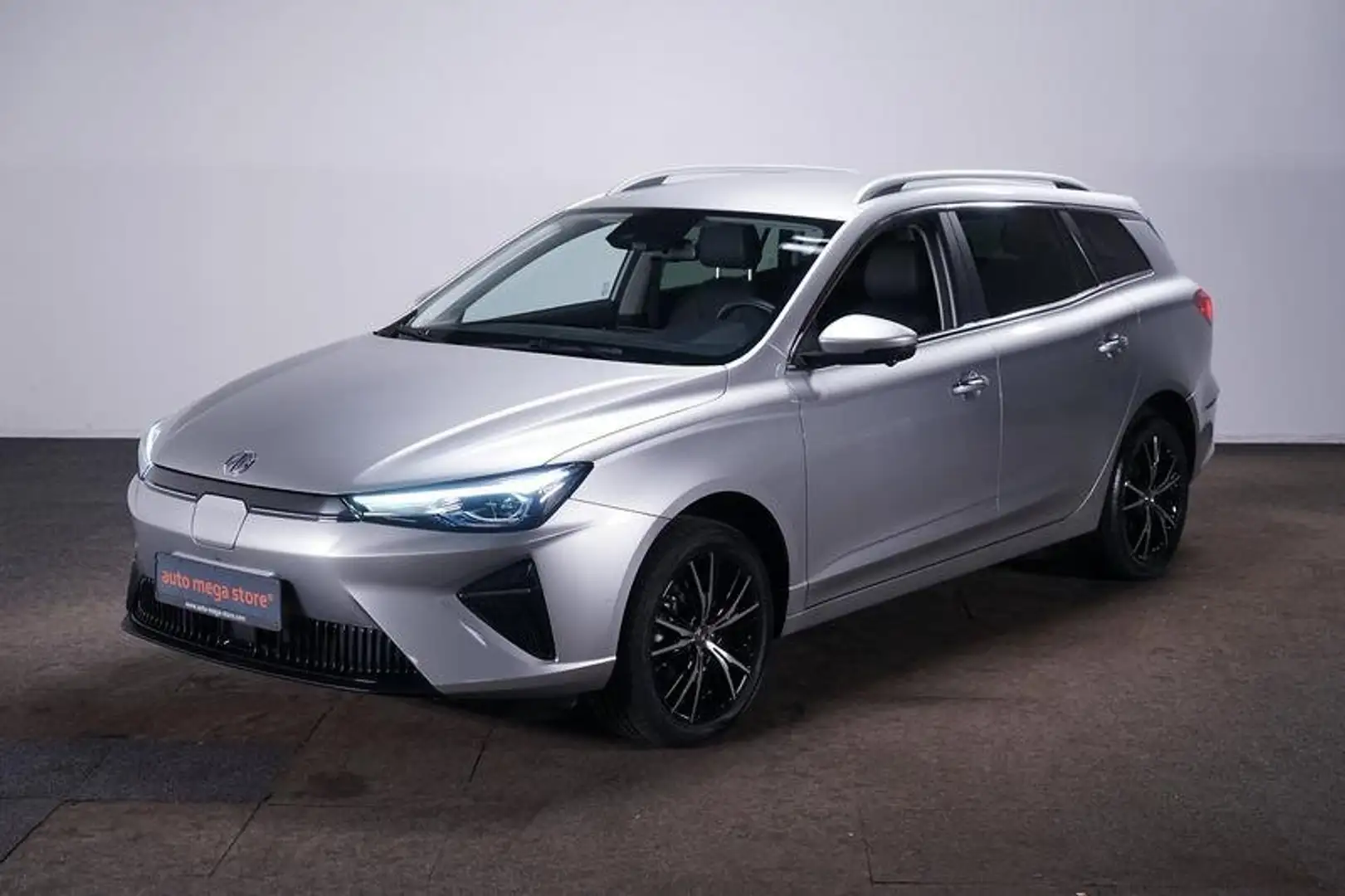 MG MG5 360°/ACC/AUT/KeyLess/LED/Navi/SHZ/PDC/elSitz Black - 1