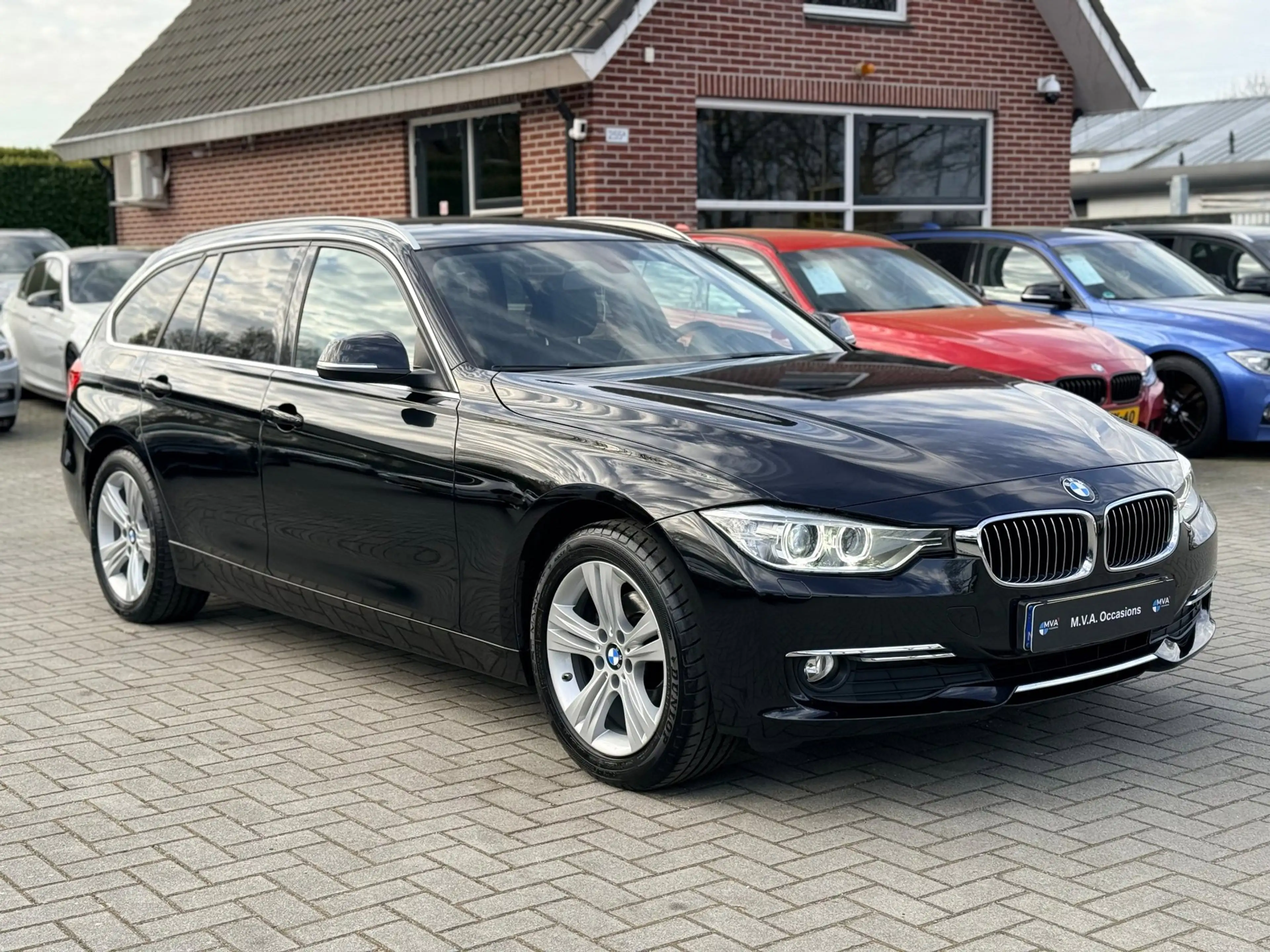 BMW 316 3-serie Touring 316i High Executive Luxury Line|Ni — photo 5