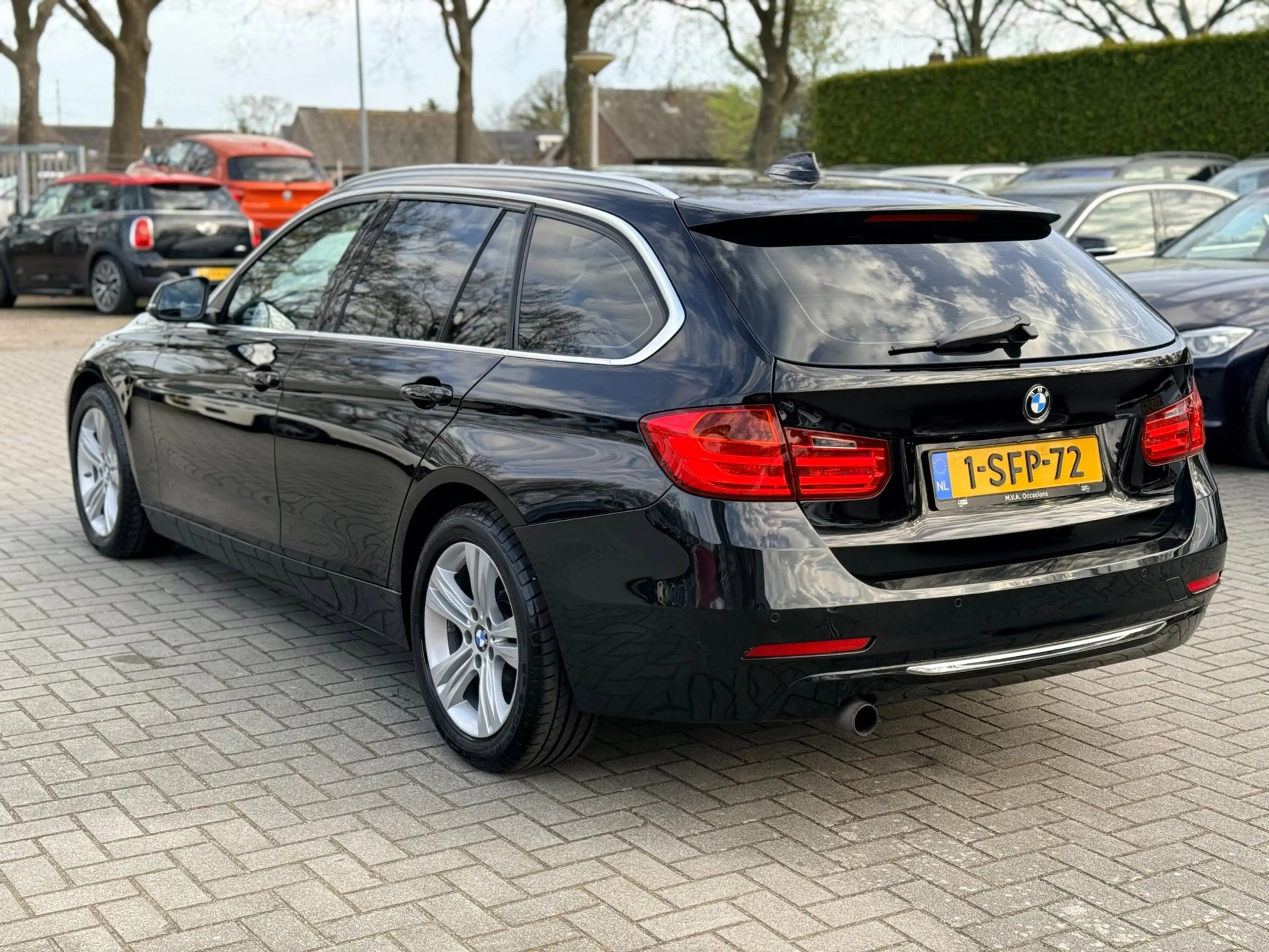 BMW 316 3-serie Touring 316i High Executive Luxury Line|Ni — photo 10
