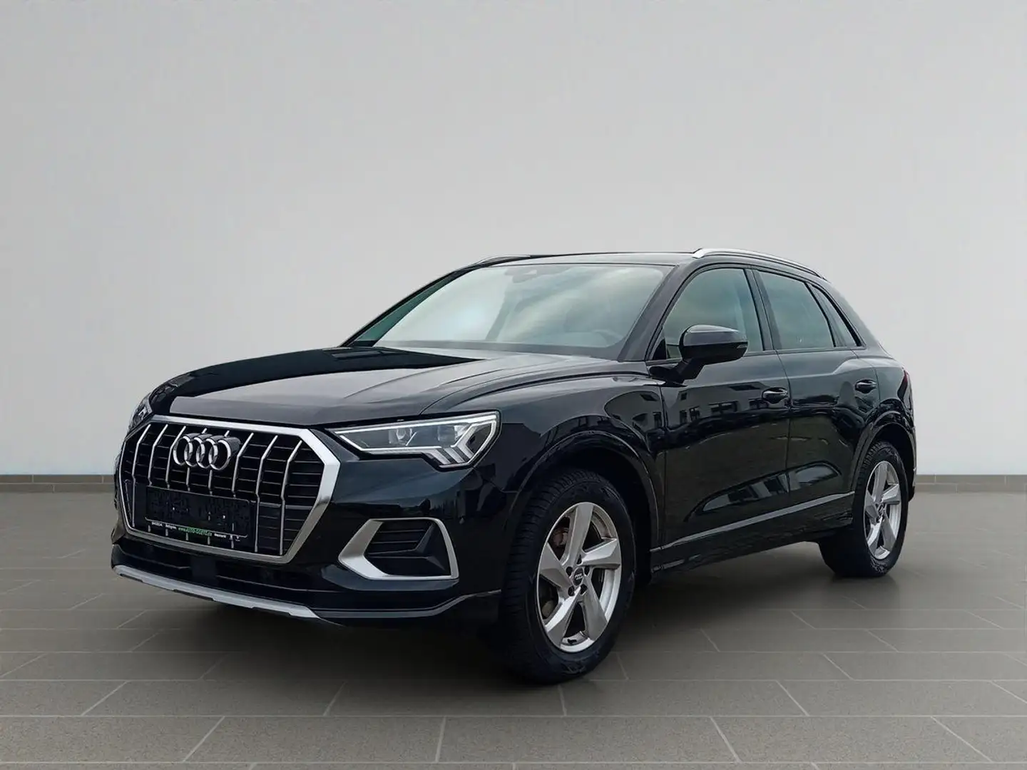 Audi Q3 S-Tronic 35 TFSI advanced DSG AHK/Navi/Kamera/LED/ Schwarz - 2