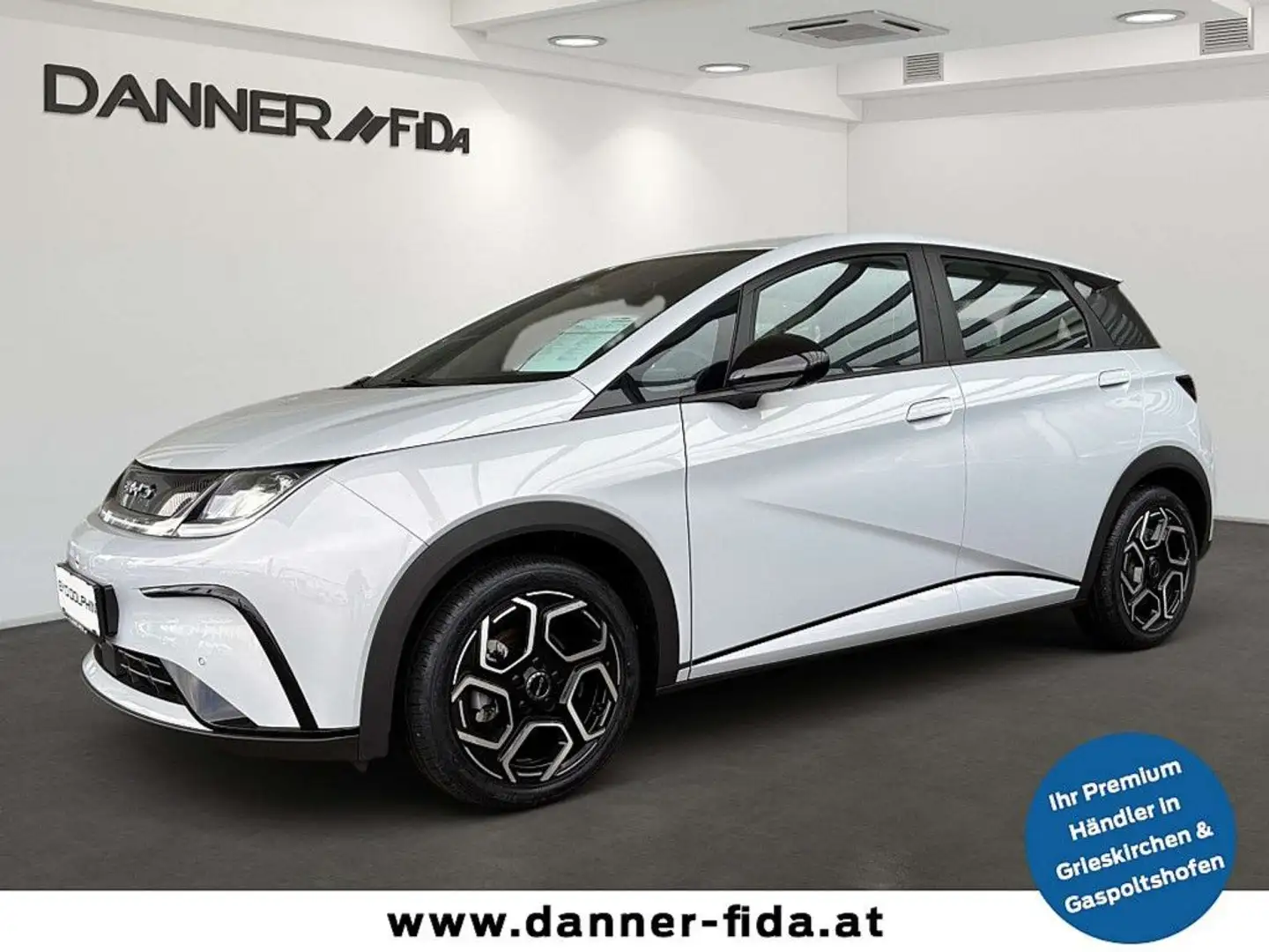 BYD Dolphin 60,4 kWh Comfort *AKTIONSPREIS* Weiß - 1