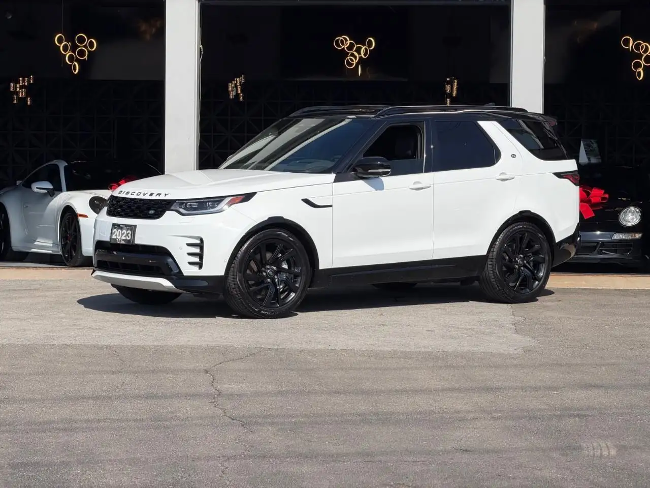 2023 Land Rover Discovery