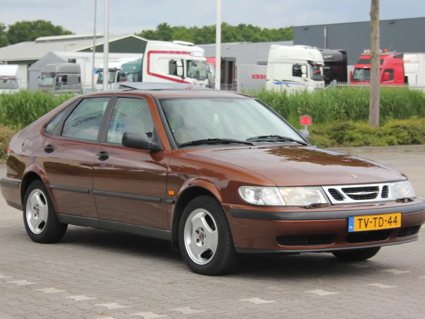Saab 9-3 9-3 2.0i Copper Bronze Hnědá - 1