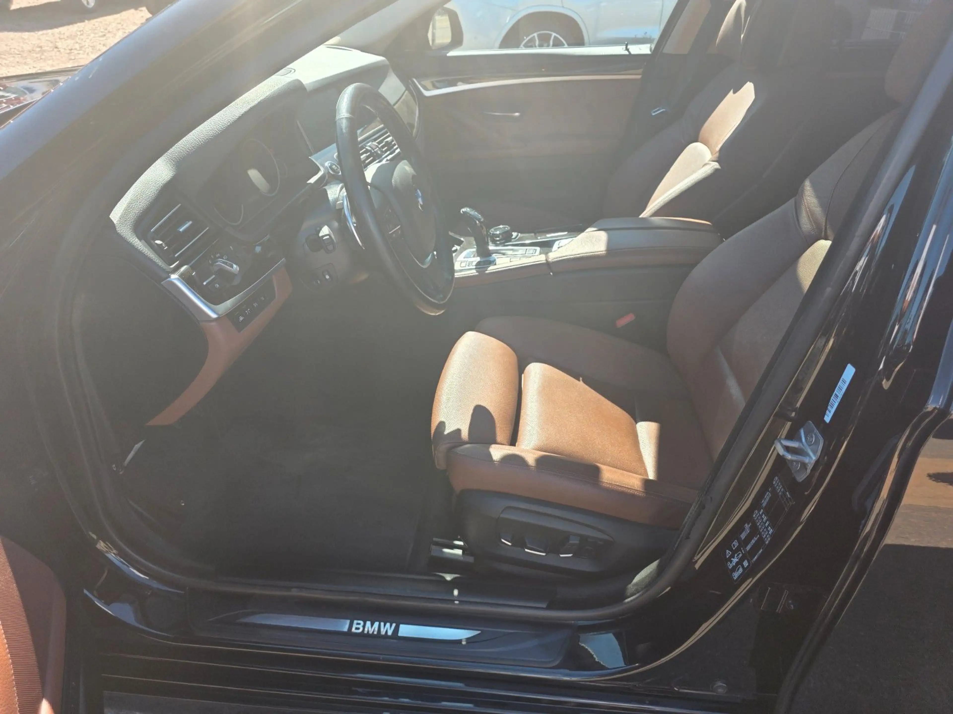 BMW 535 d xDrive Touring Luxury ACC+AHK+NVA — photo 12
