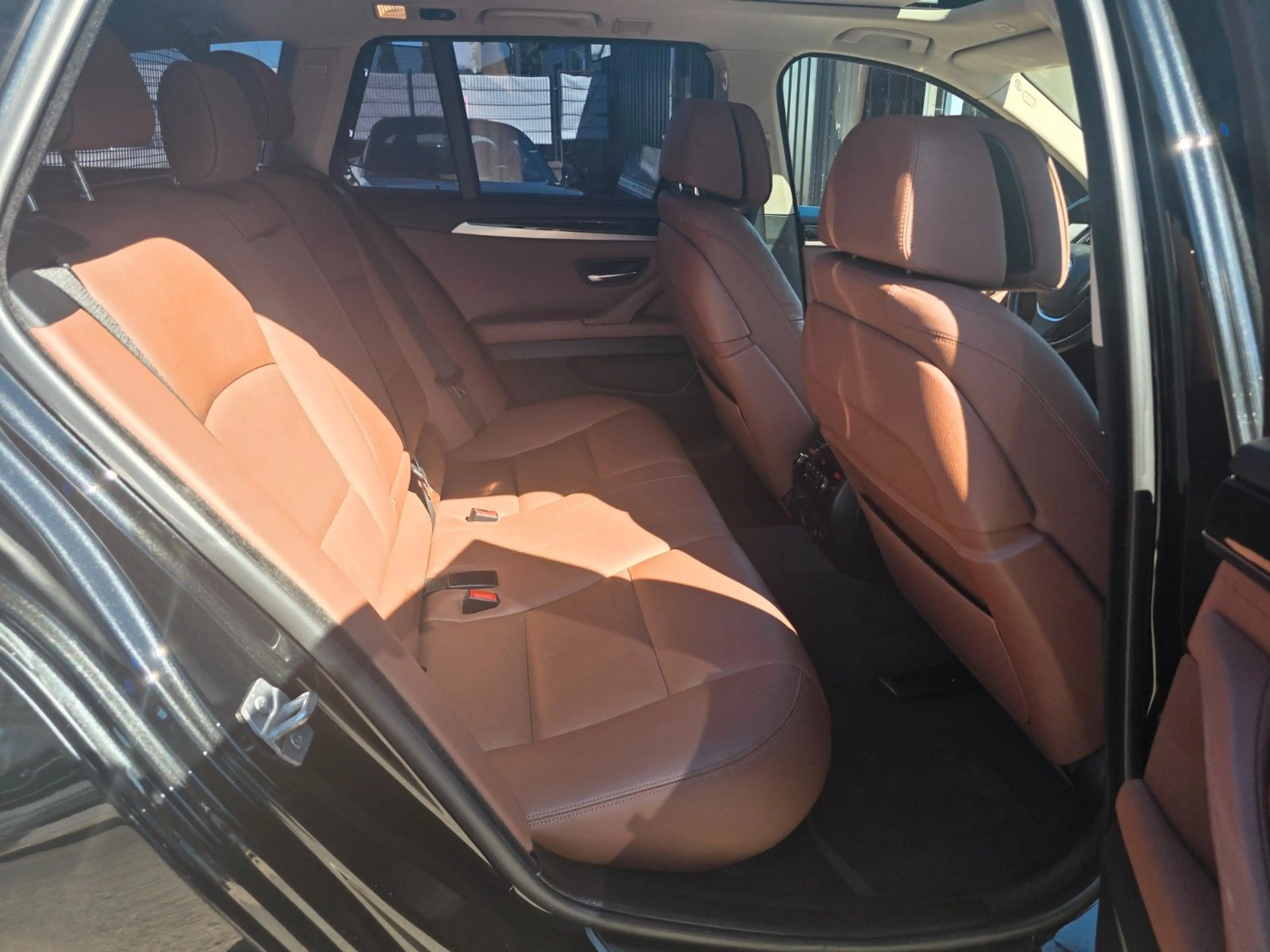 BMW 535 d xDrive Touring Luxury ACC+AHK+NVA — photo 13