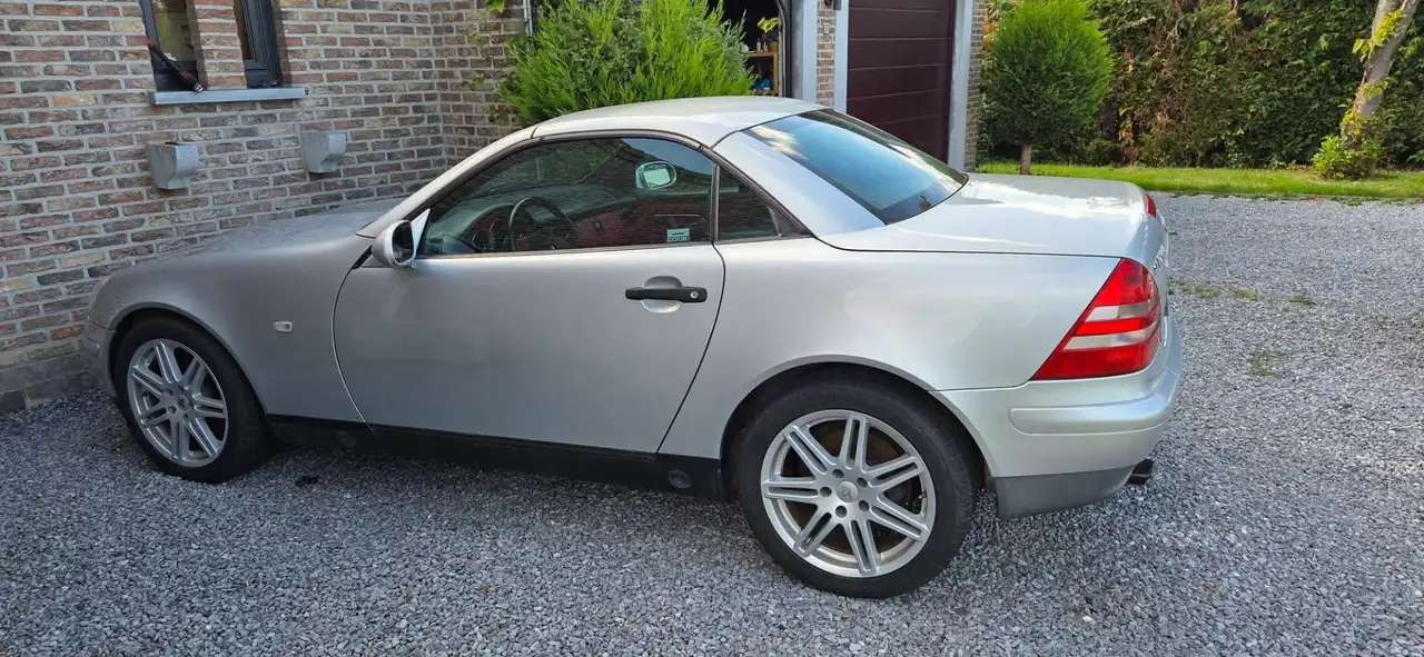 Mercedes-Benz SLK 200, foto 1