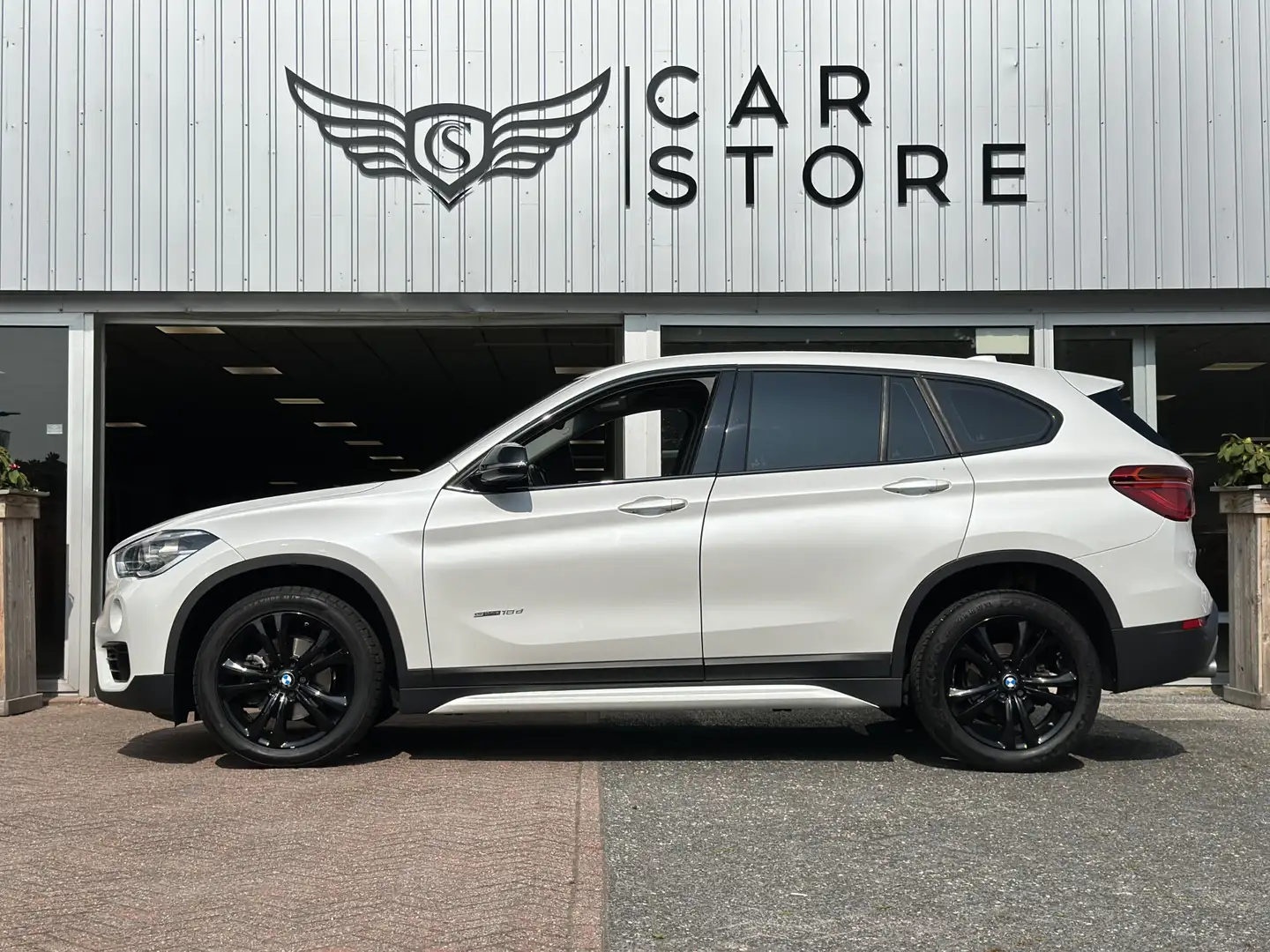 BMW X1 sDrive18d Sport |NAVI|LED|CLIMA|CRUISE| Blanc - 2