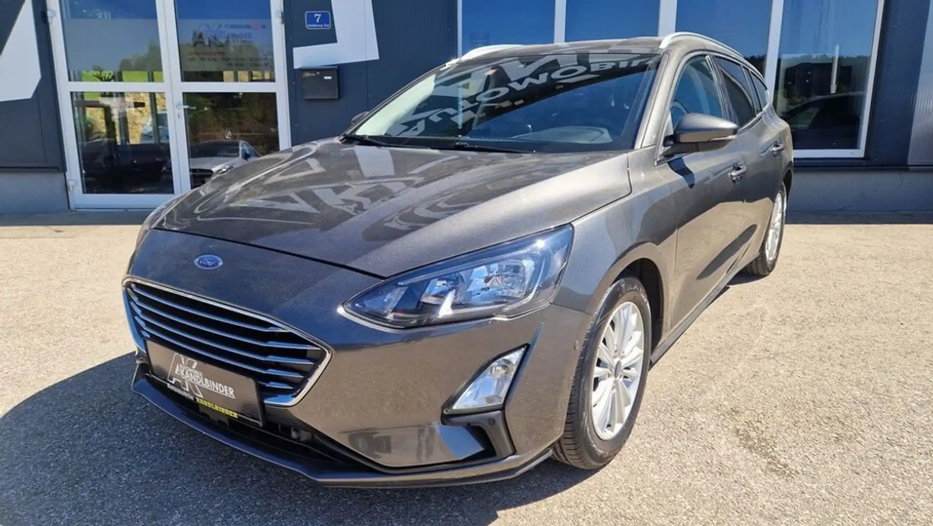 Ford Focus Traveller TDCI Aut. ''1.Besitz'' ''AHV'' Grau - 1