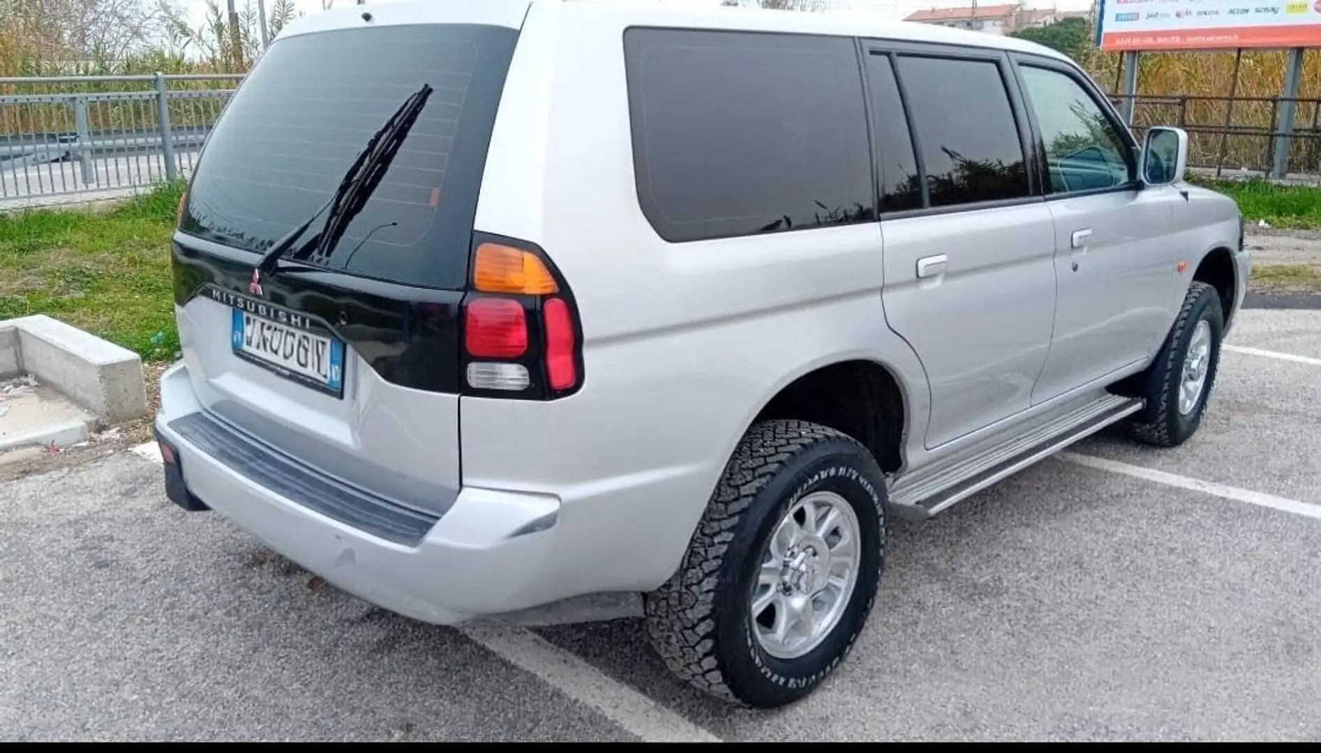 Mitsubishi Pajero Sport Pajero Sport Wagon 2.5 tdi GLX 115cv - 2