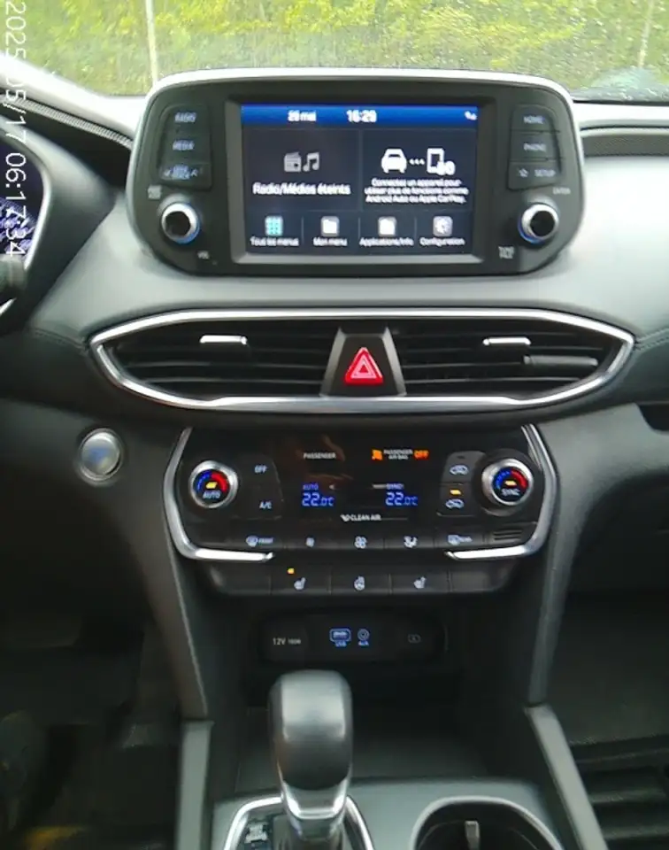 Hyundai SANTA FE снимка Hyundai SANTA FE