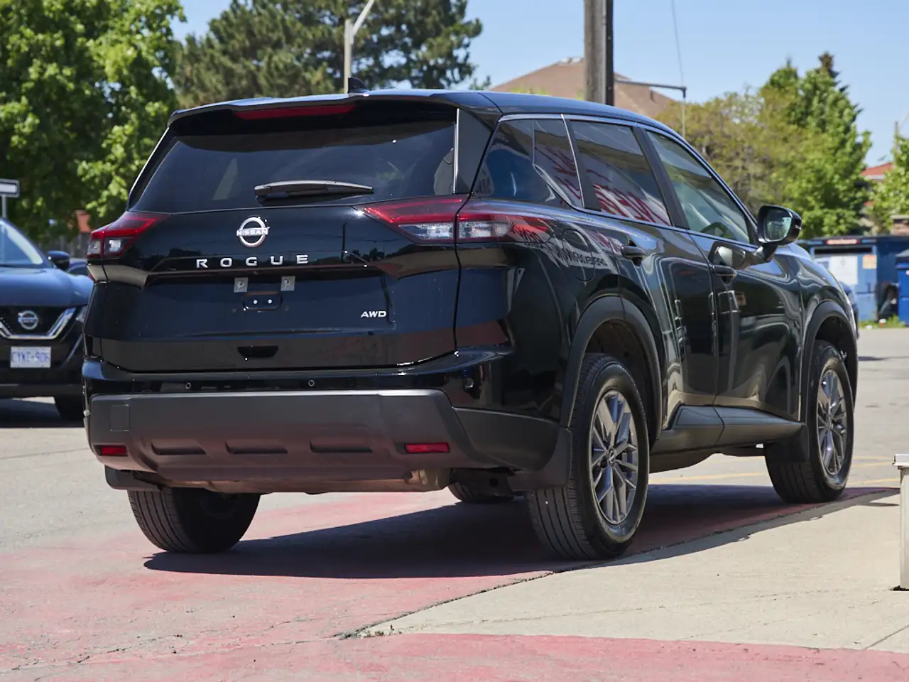Nissan Rogue снимка Nissan Rogue