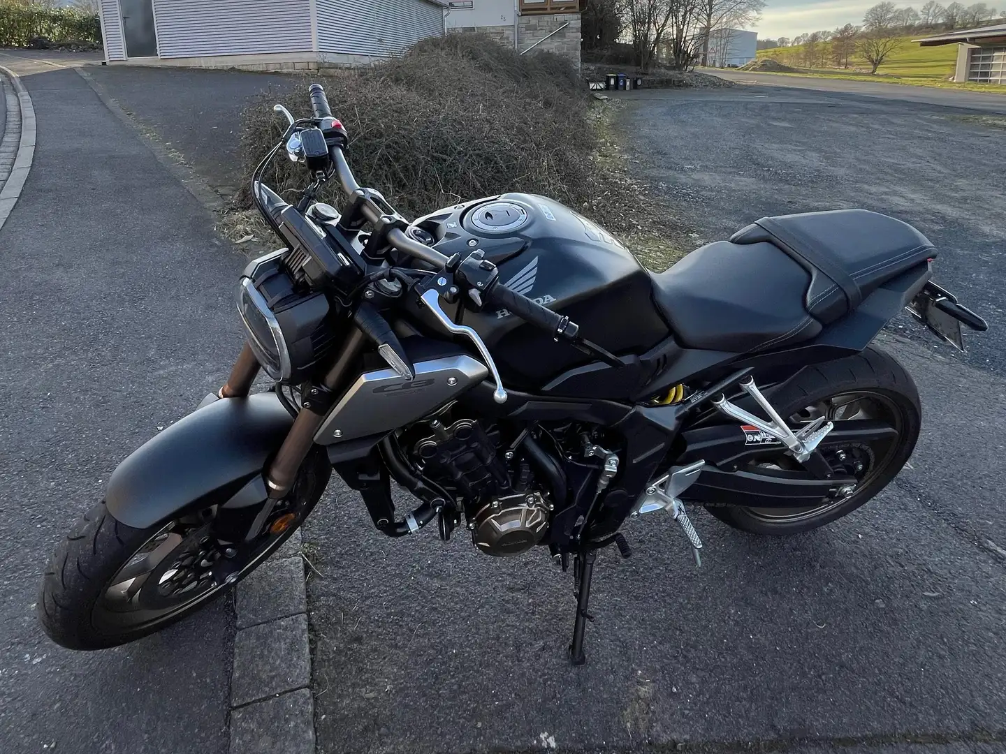 Honda CB 650 R Czarny - 1